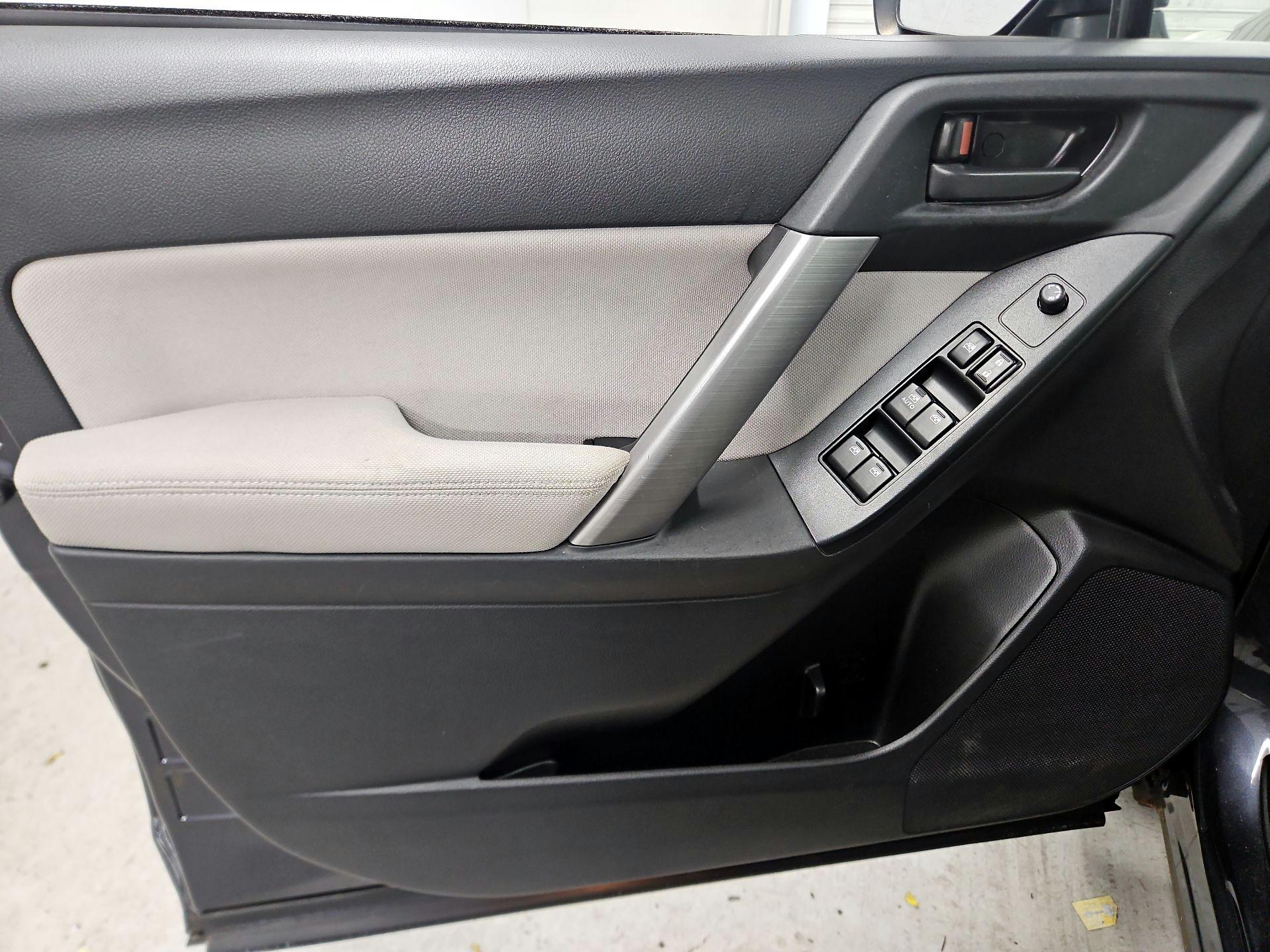 Thumbnail: 2014 Subaru Forester - 12