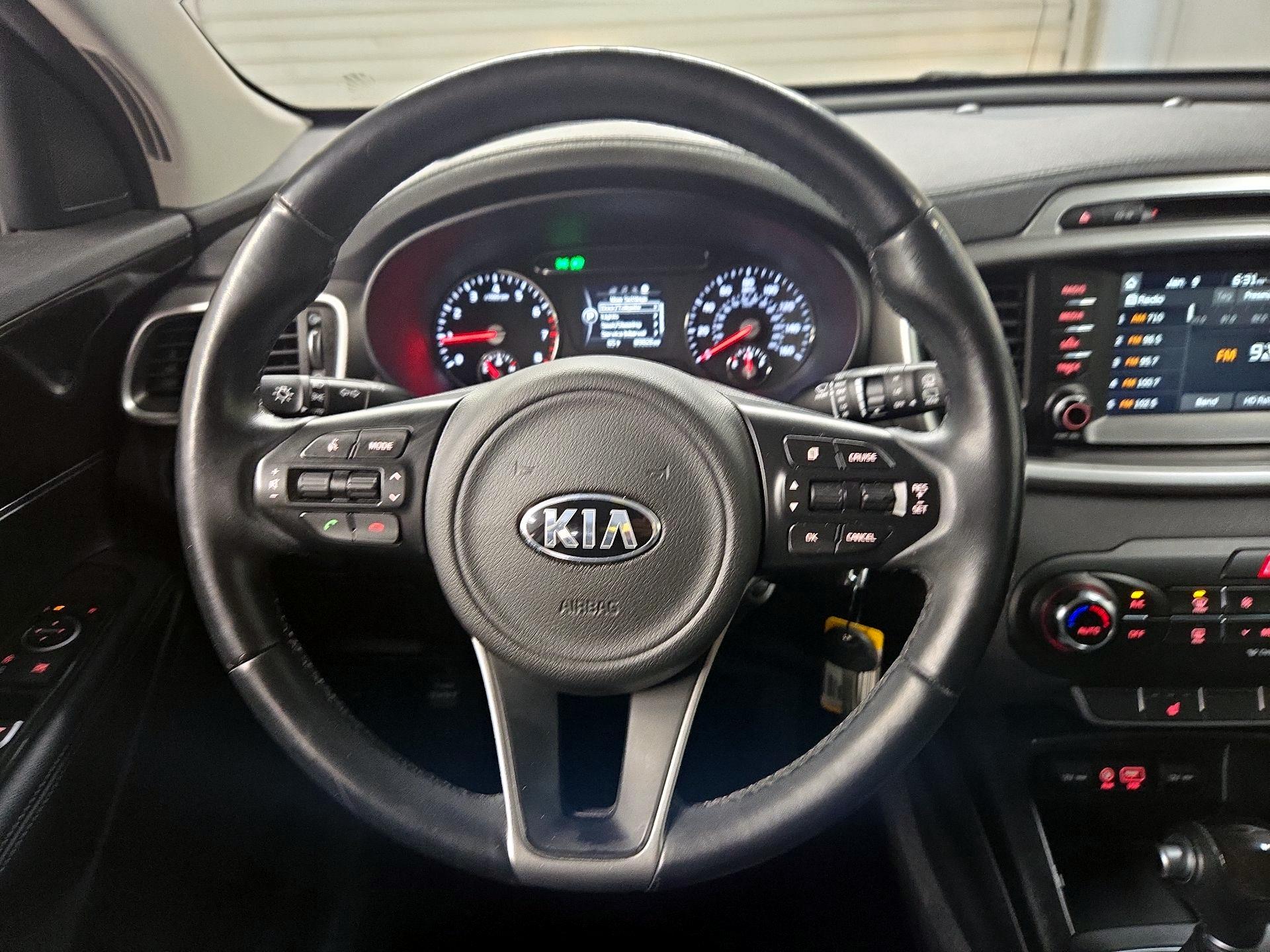 Thumbnail: 2018 Kia Sorento - 10