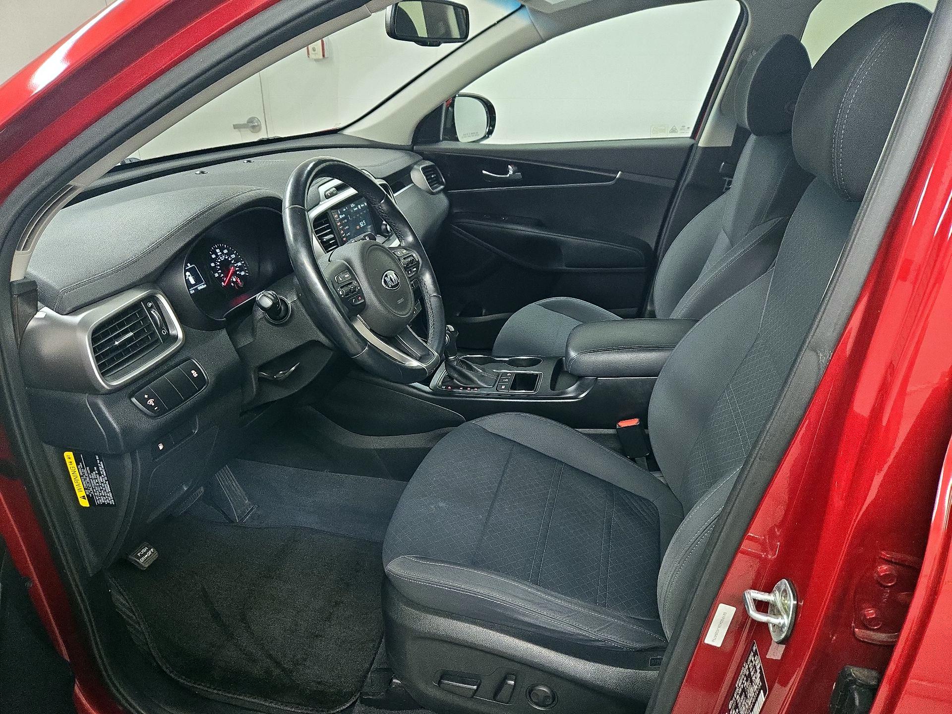 Thumbnail: 2018 Kia Sorento - 11