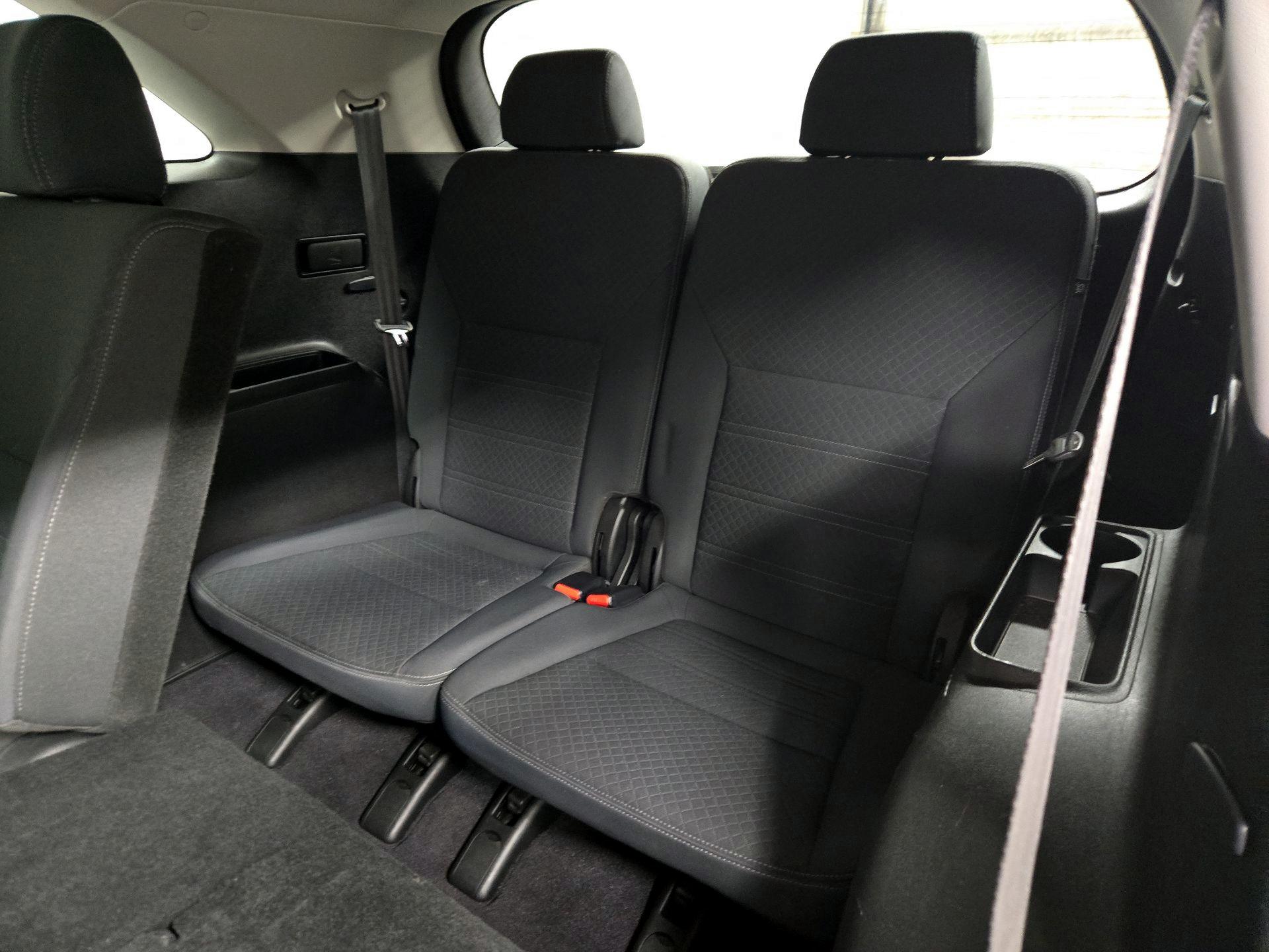 Thumbnail: 2018 Kia Sorento - 20