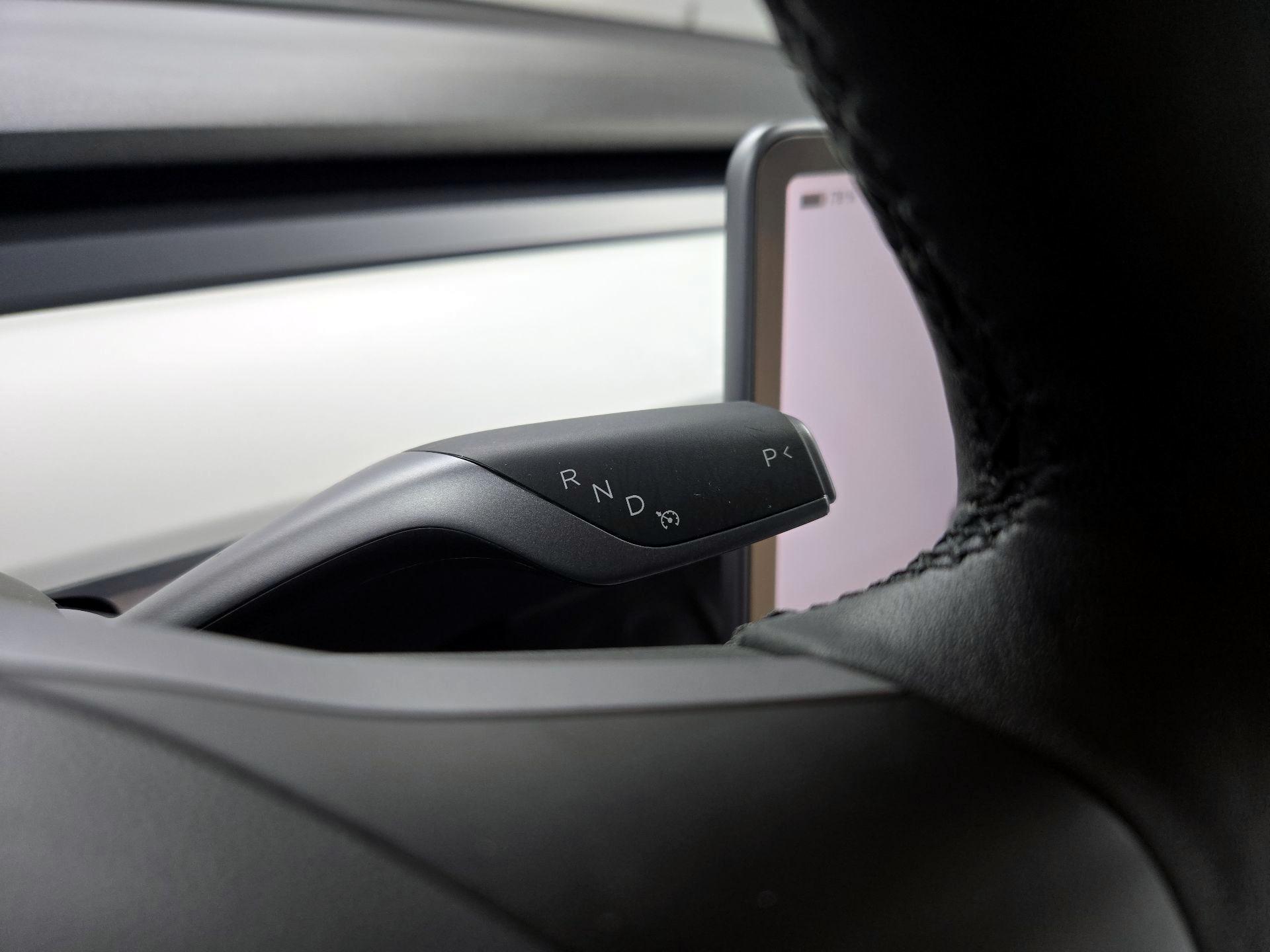 Thumbnail: 2022 Tesla Model Y - 17