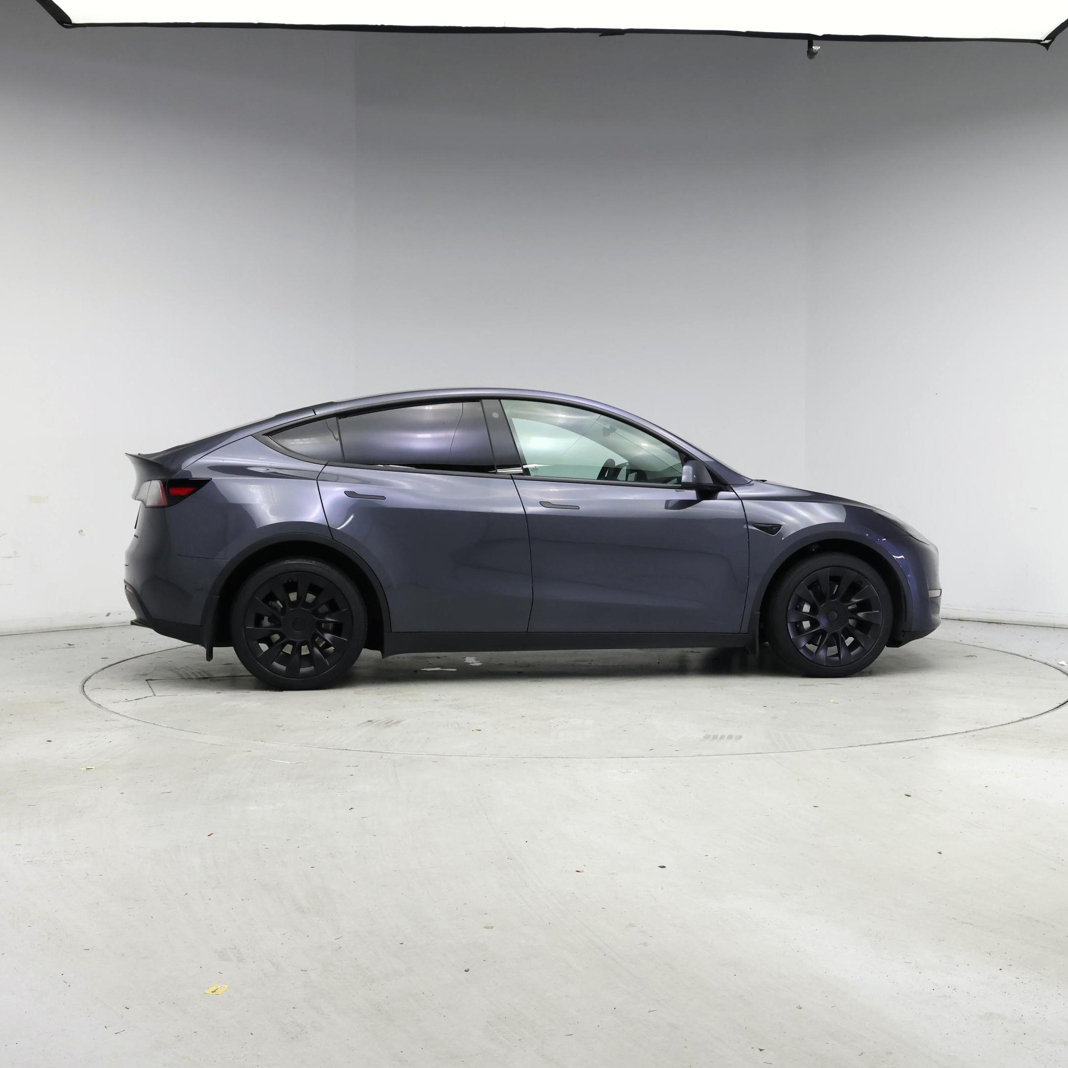 Thumbnail: 2022 Tesla Model Y - 7