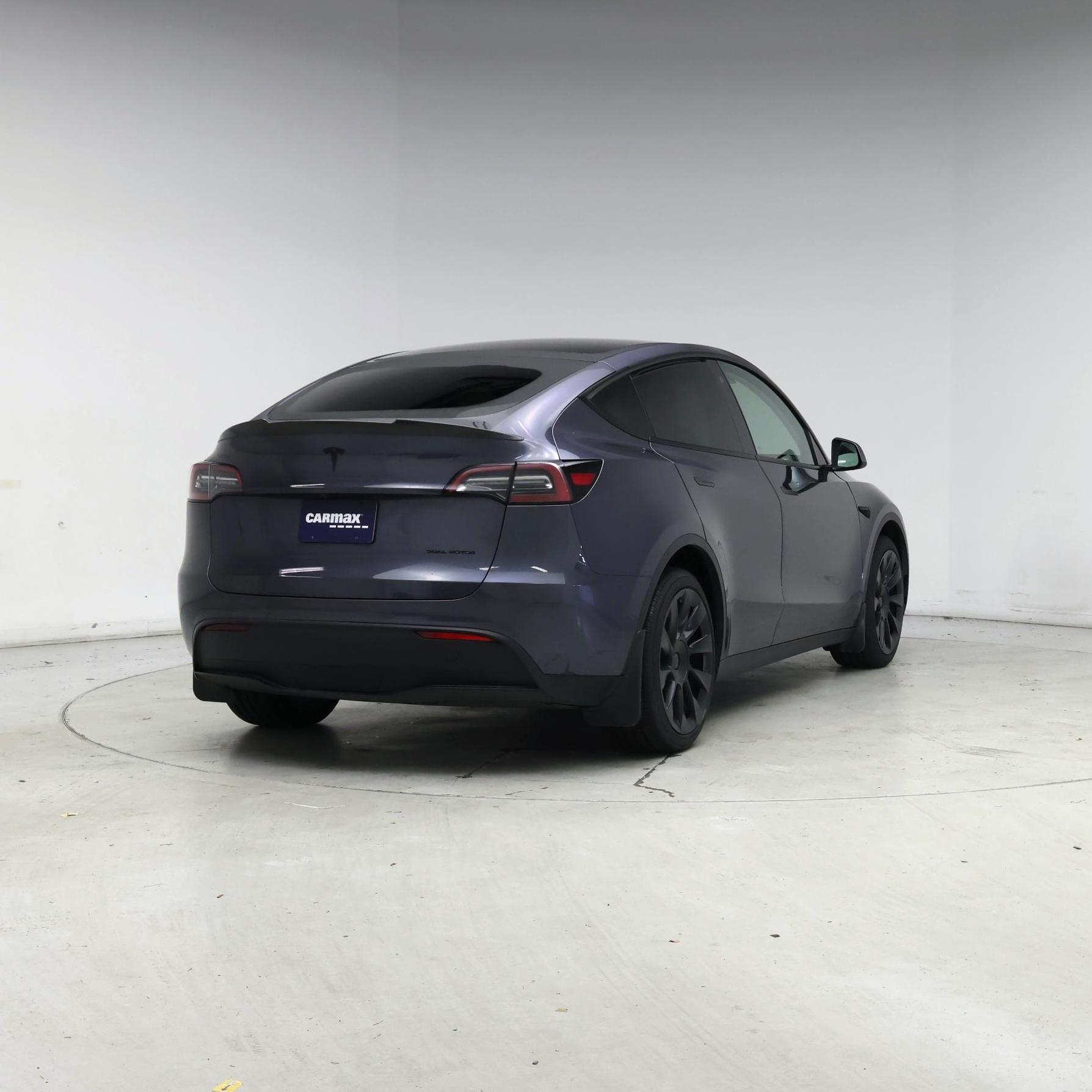Thumbnail: 2022 Tesla Model Y - 8