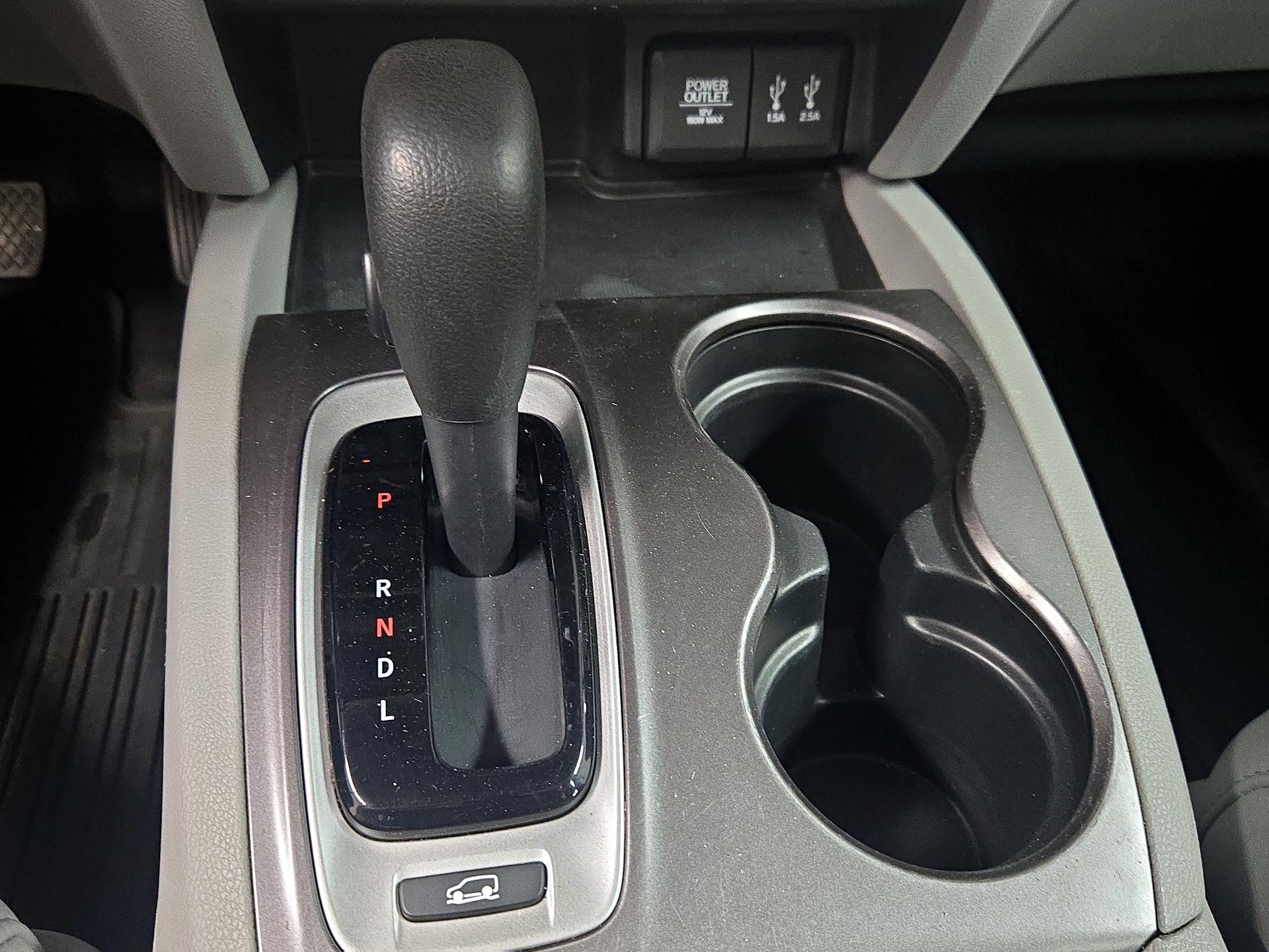 Thumbnail: 2016 Honda Pilot - 17