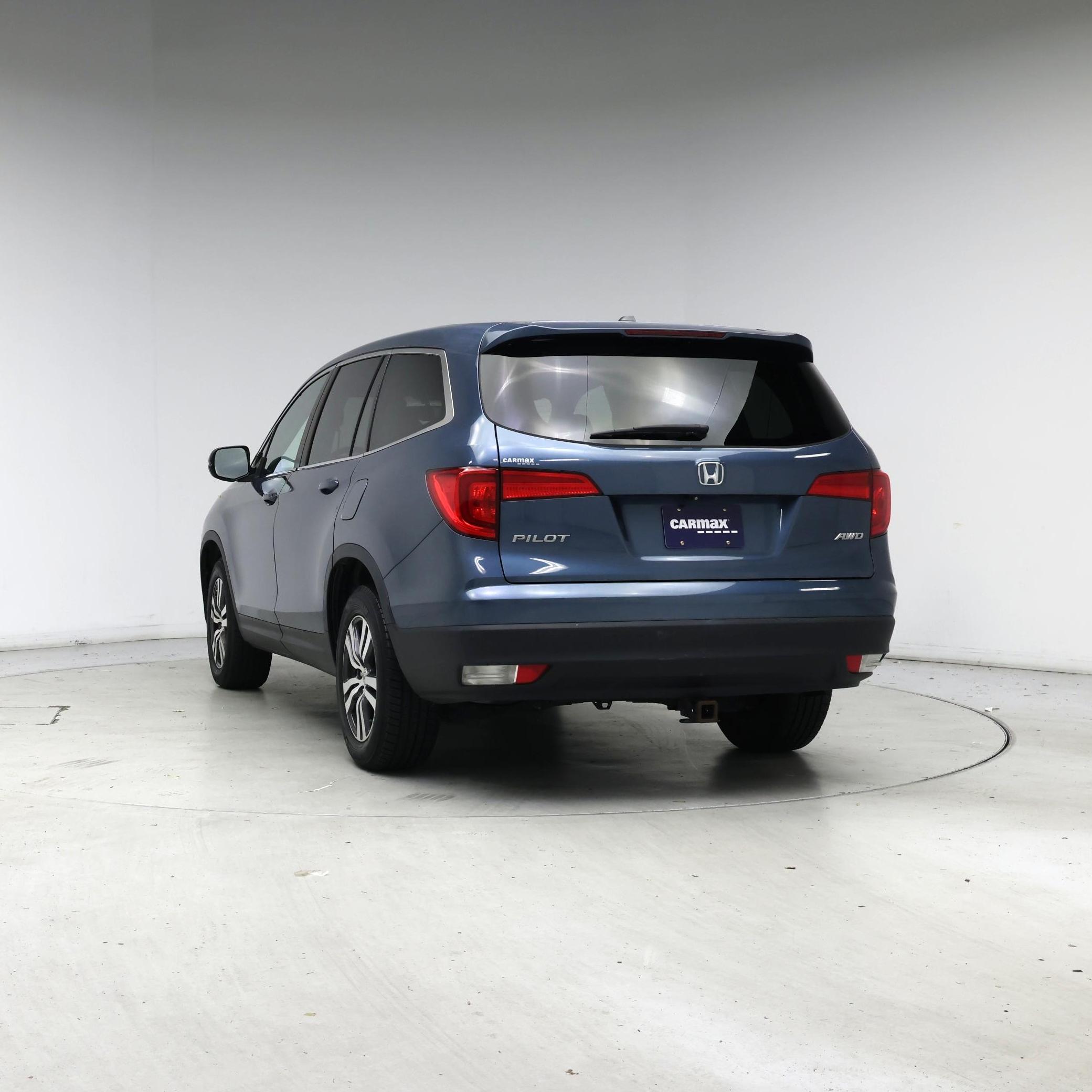 Thumbnail: 2016 Honda Pilot - 6