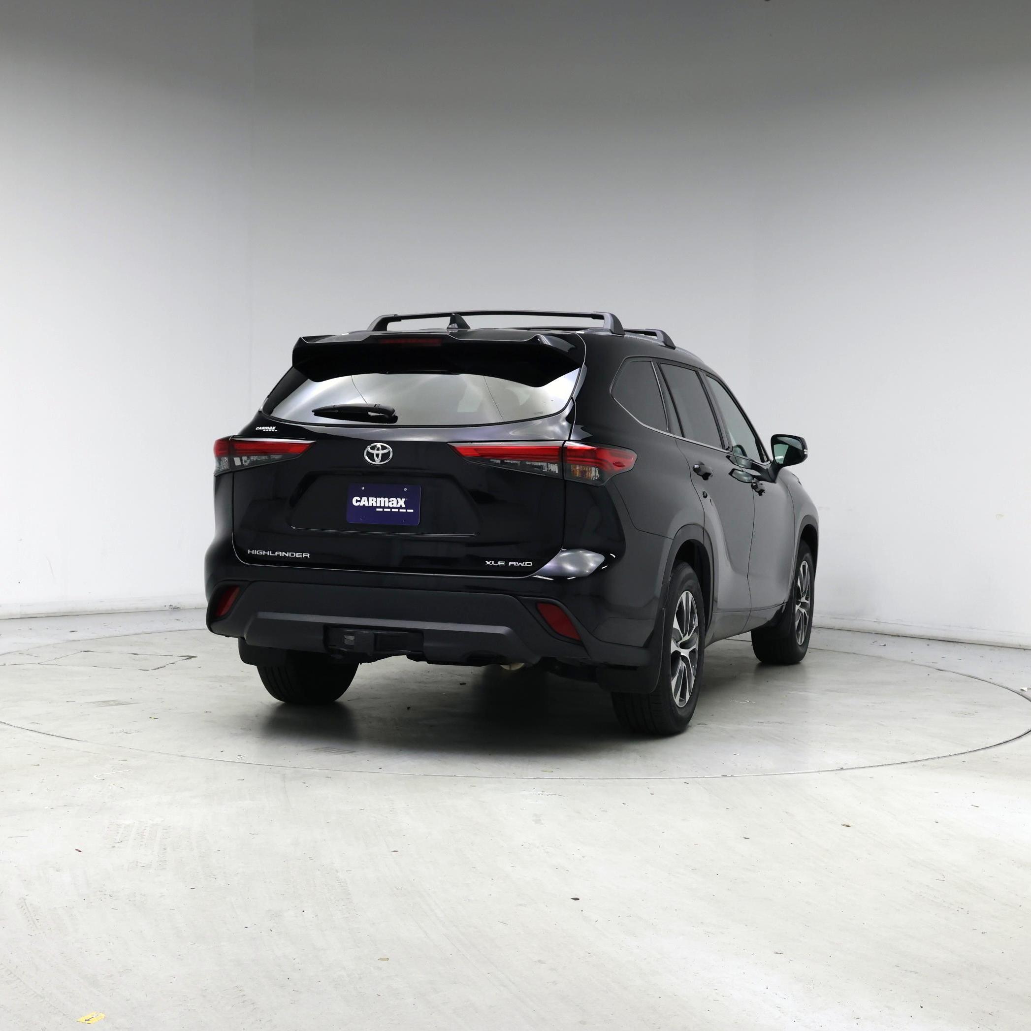 Thumbnail: 2020 Toyota Highlander - 8