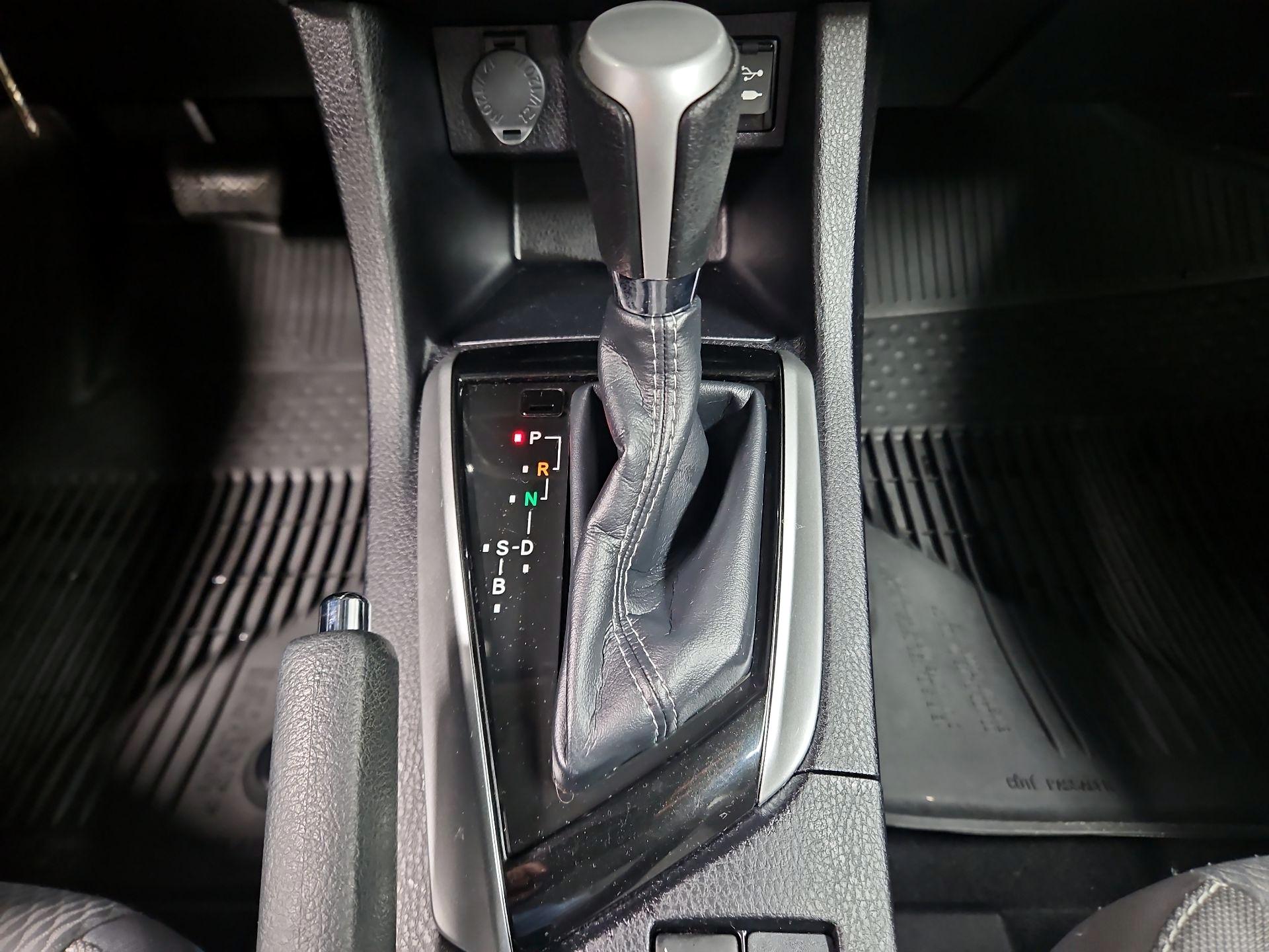 Thumbnail: 2019 Toyota Corolla - 17