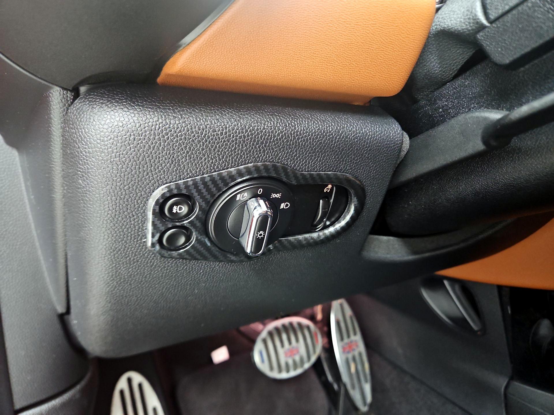 Thumbnail: 2020 MINI Cooper Hardtop - 13