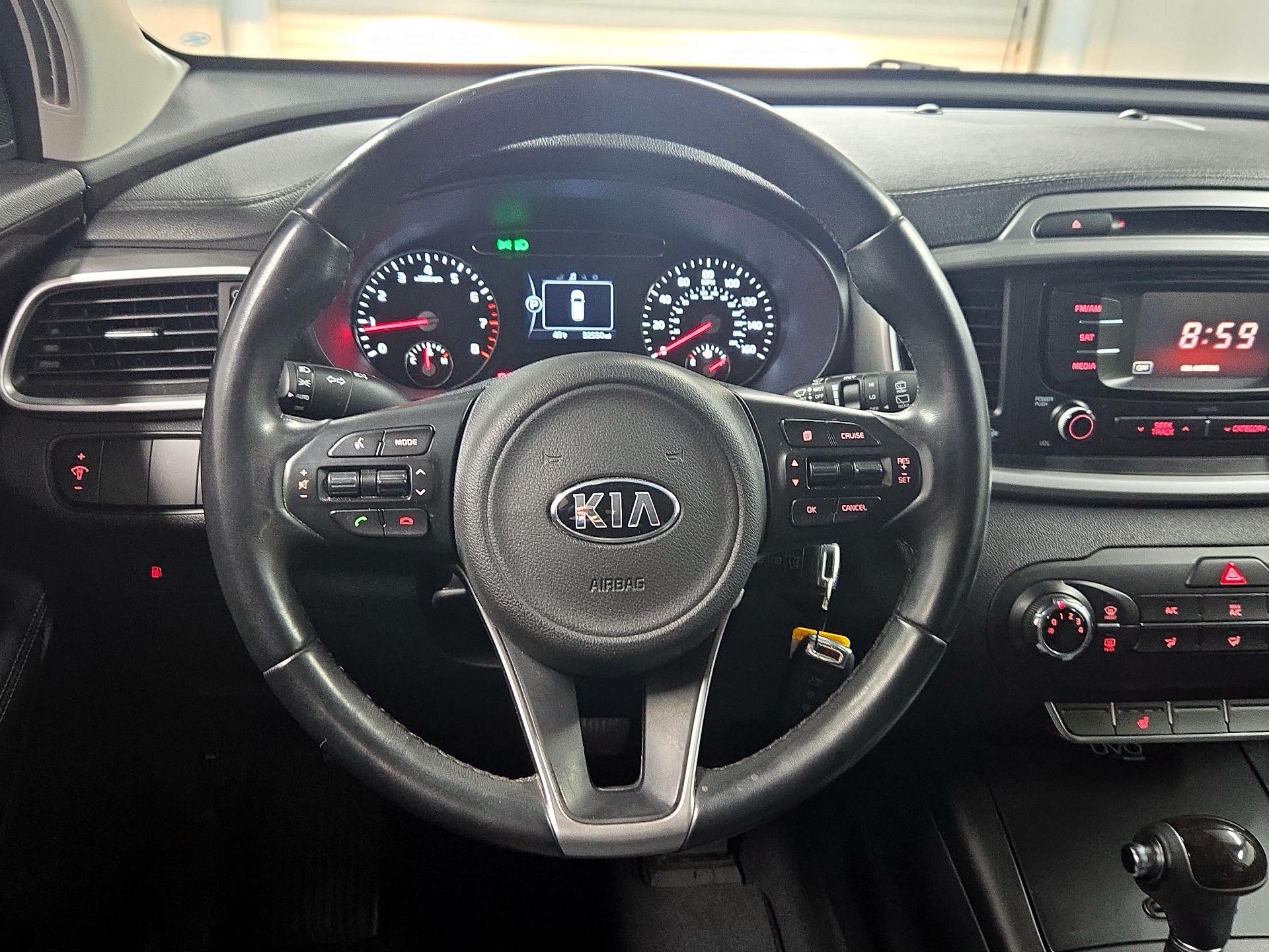 Thumbnail: 2016 Kia Sorento - 10