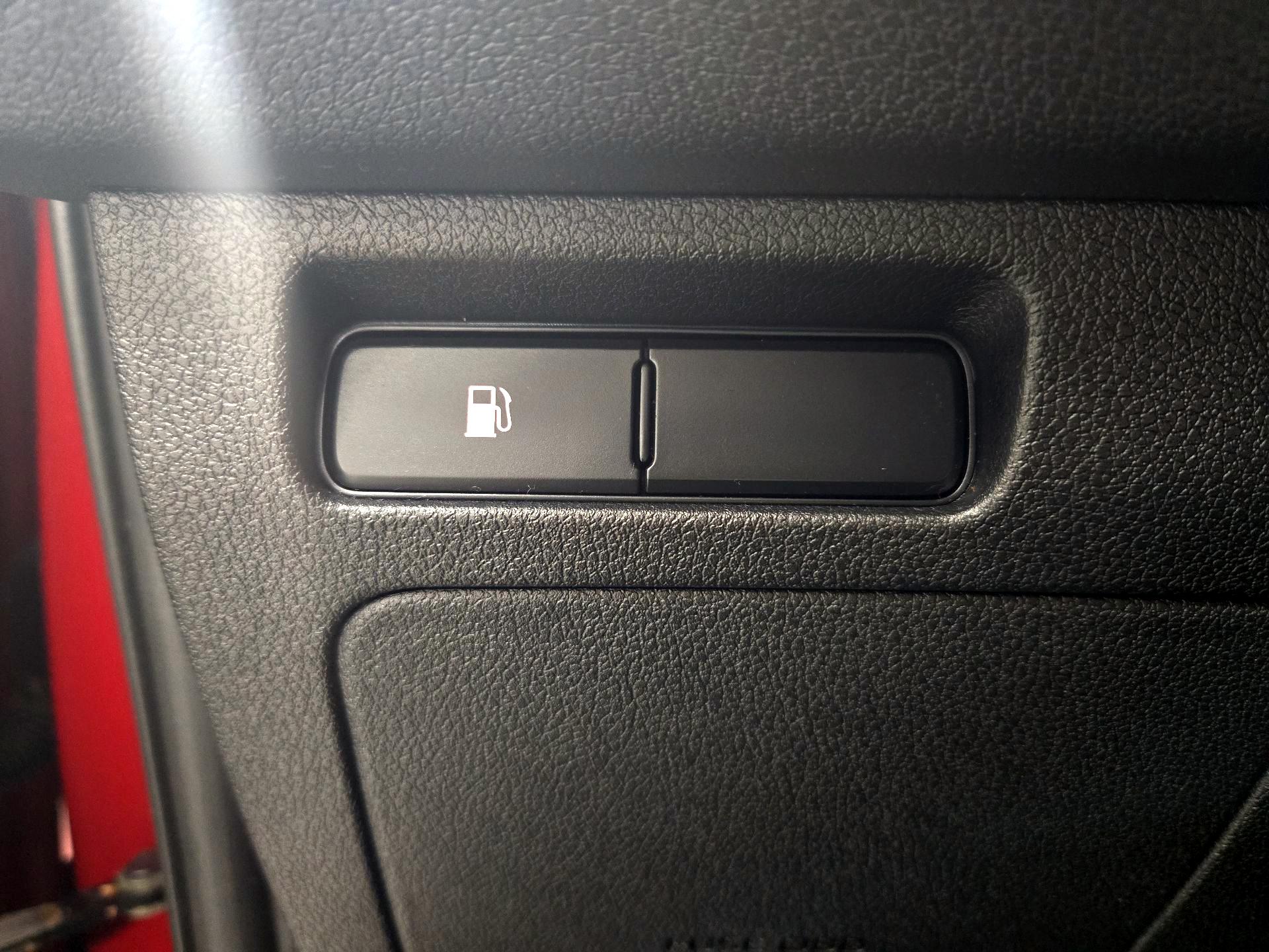 Thumbnail: 2016 Kia Sorento - 13