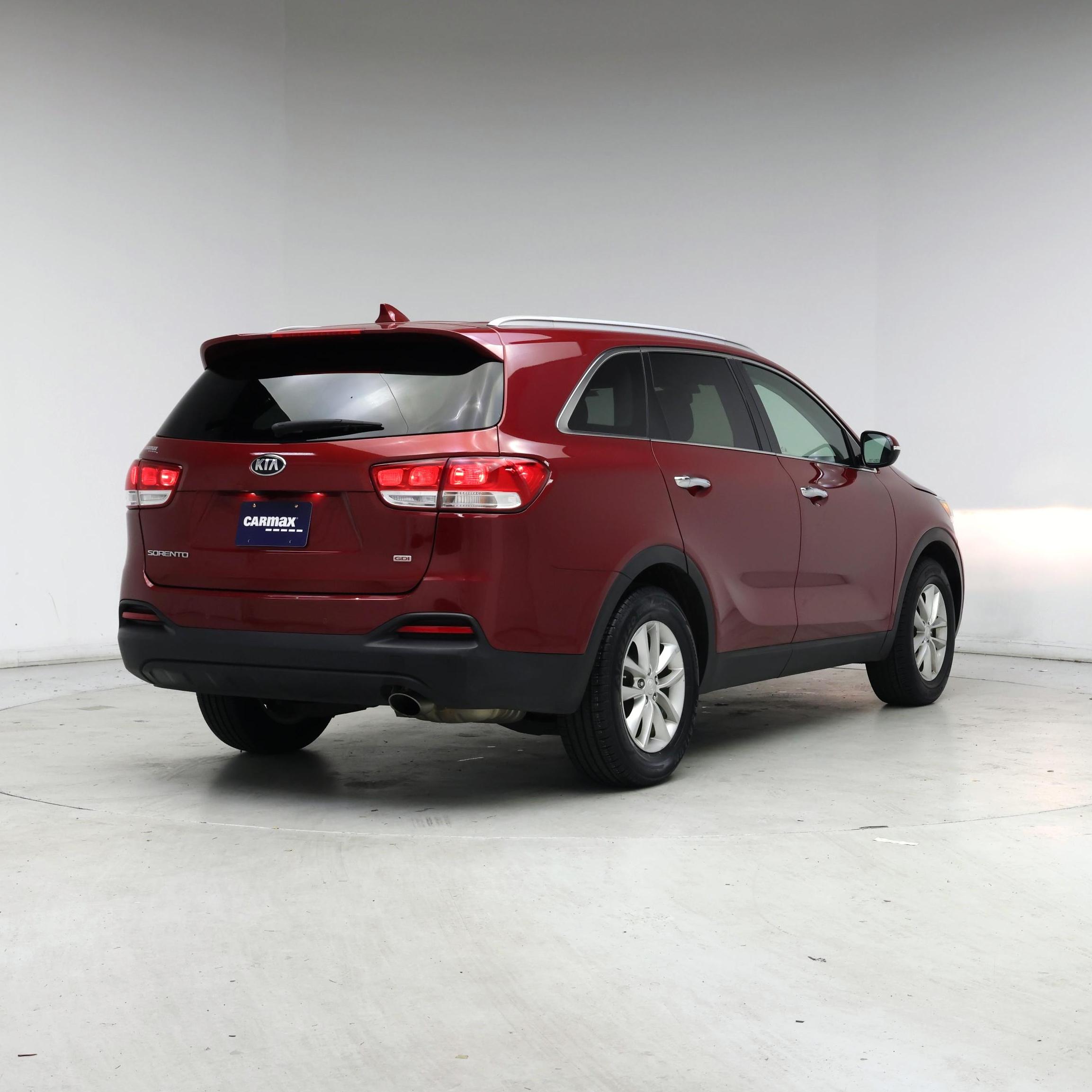 Thumbnail: 2016 Kia Sorento - 8