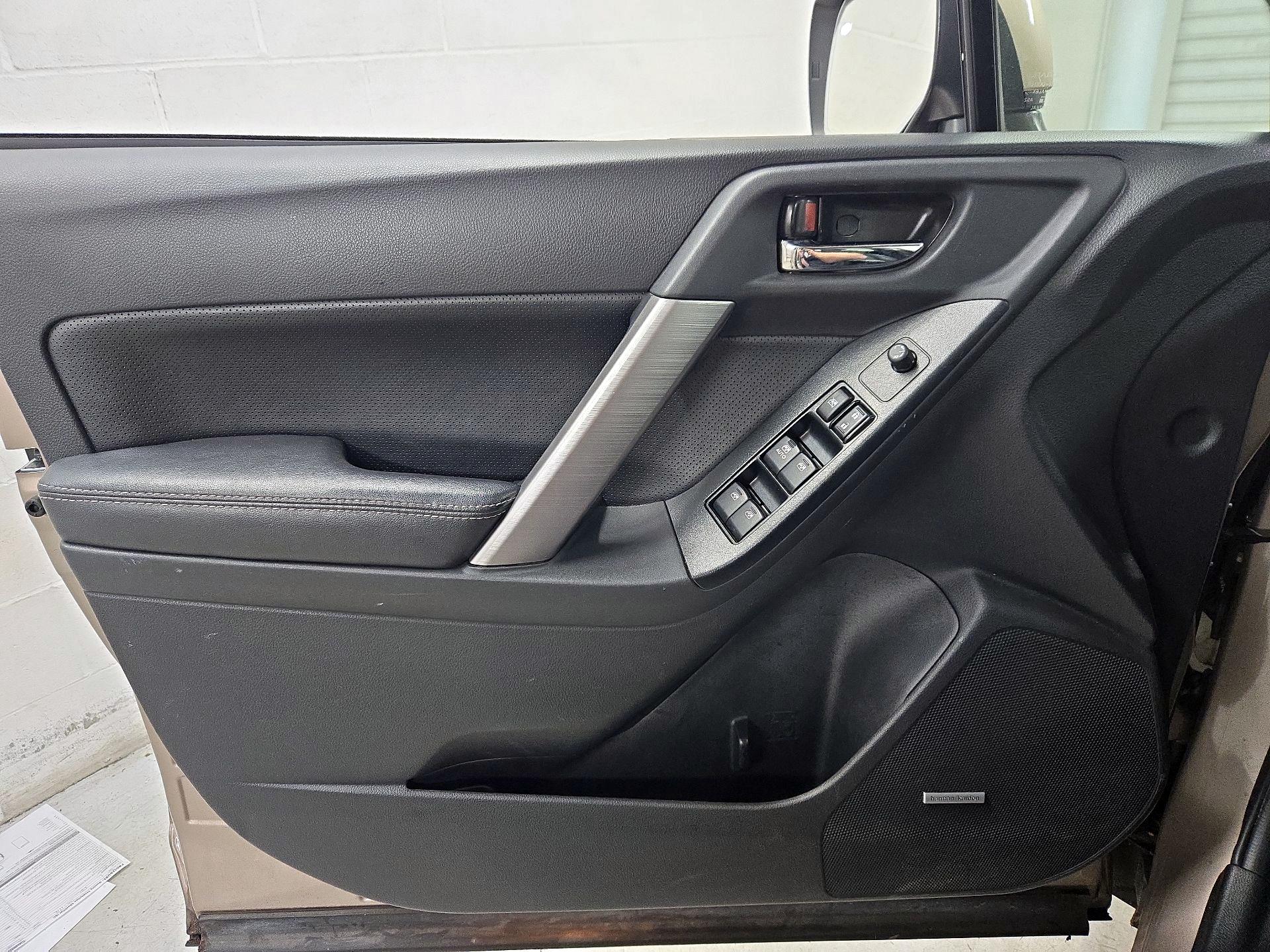 Thumbnail: 2016 Subaru Forester - 12