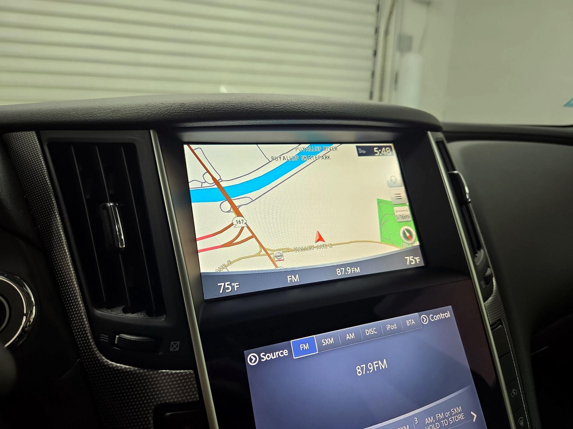 Thumbnail: 2015 INFINITI Q50 - 14