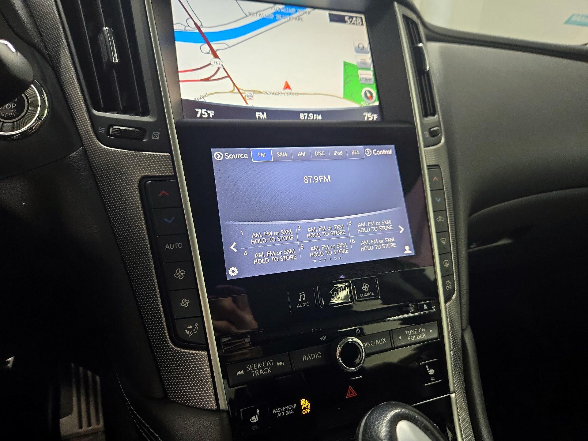 Thumbnail: 2015 INFINITI Q50 - 16