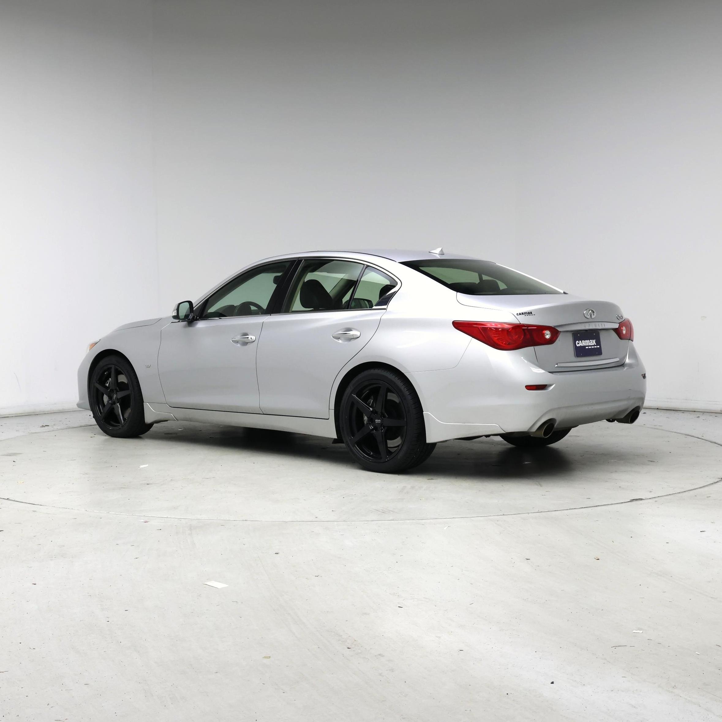 Thumbnail: 2015 INFINITI Q50 - 2