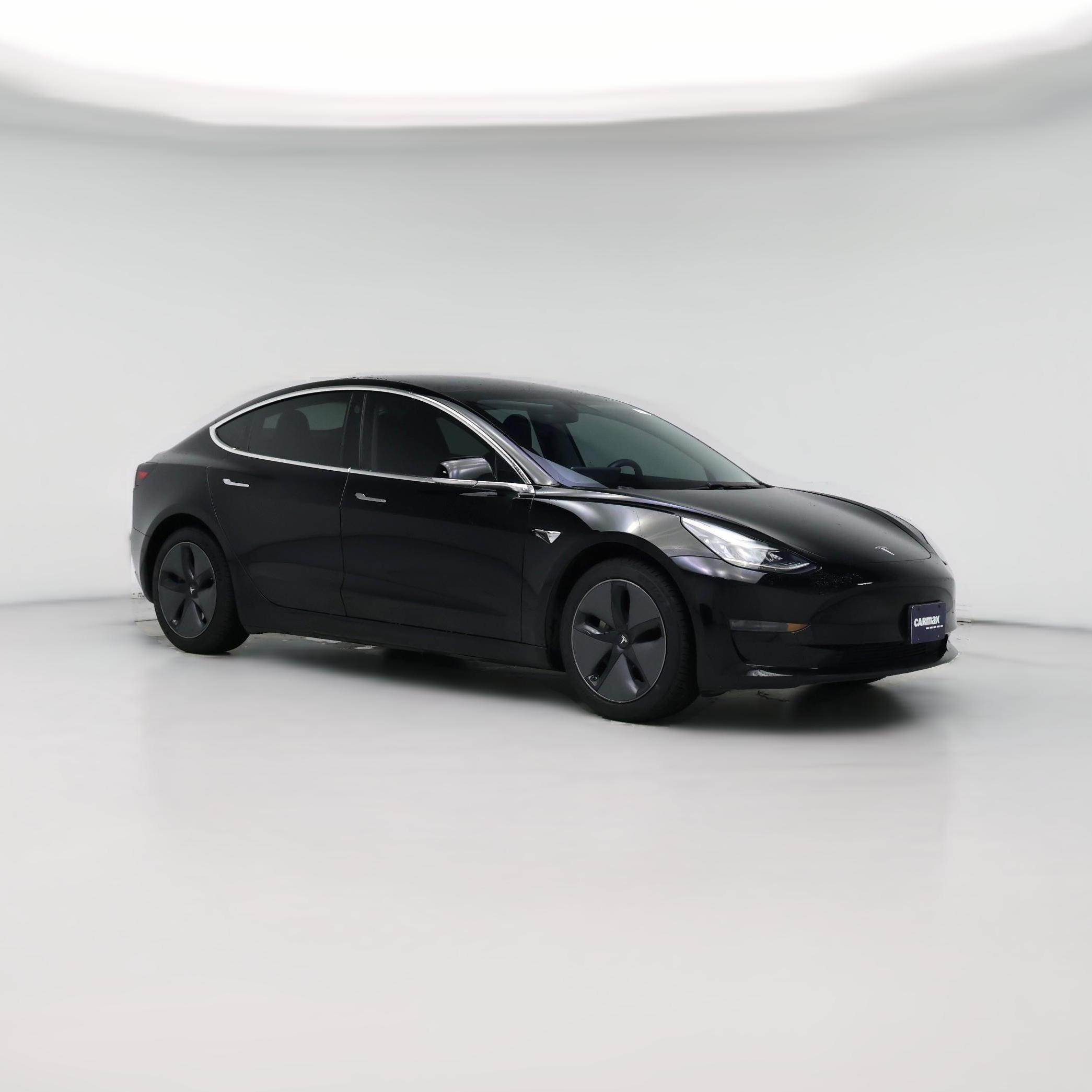 Thumbnail: 2019 Tesla Model 3 - 1
