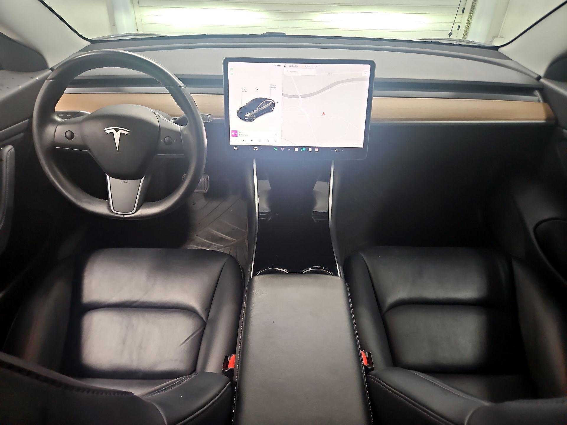 Thumbnail: 2019 Tesla Model 3 - 9