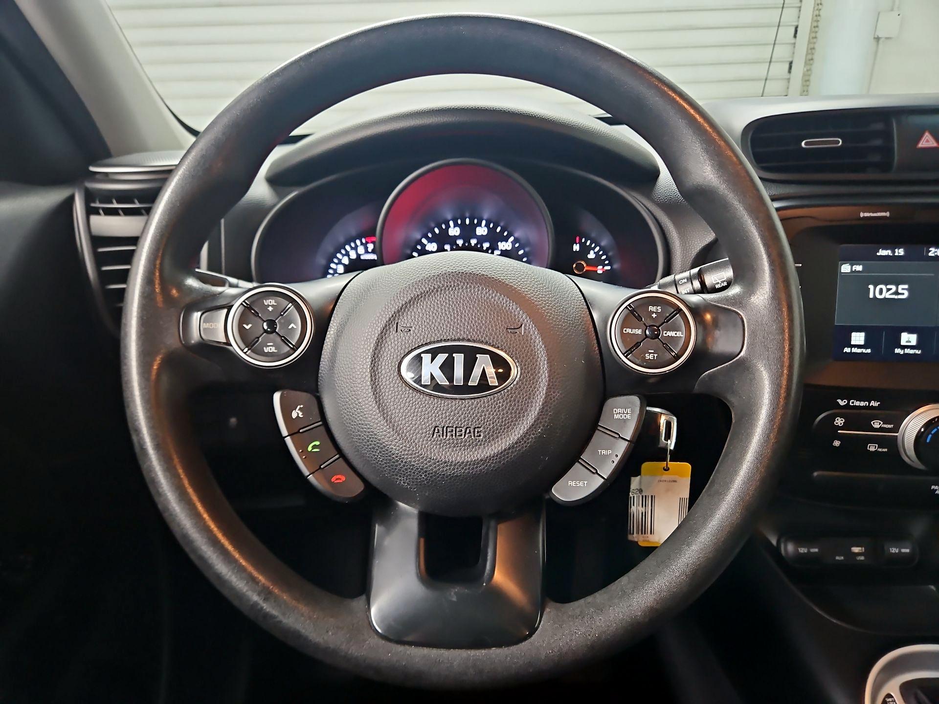 Thumbnail: 2019 Kia Soul - 10