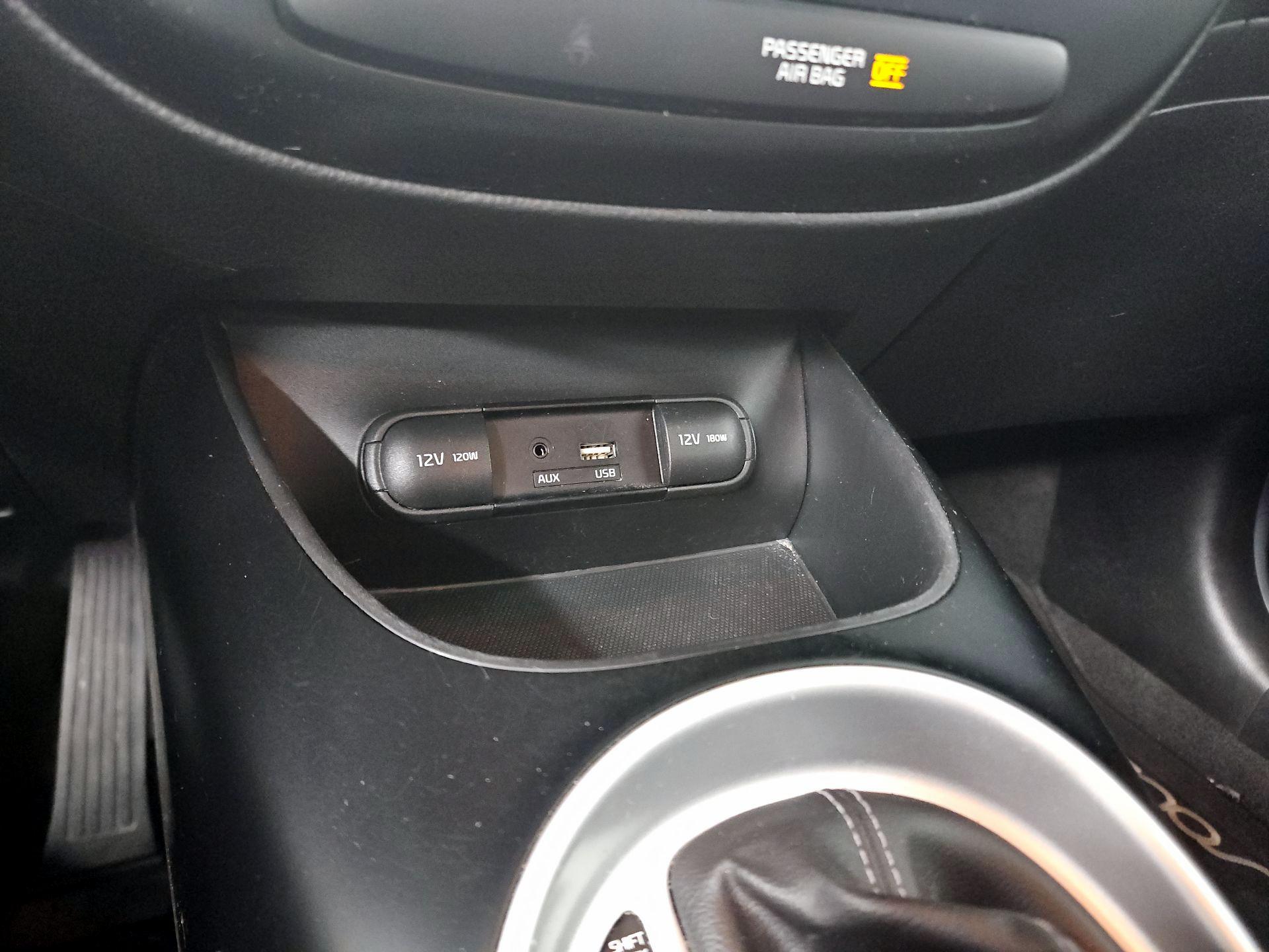 Thumbnail: 2019 Kia Soul - 18