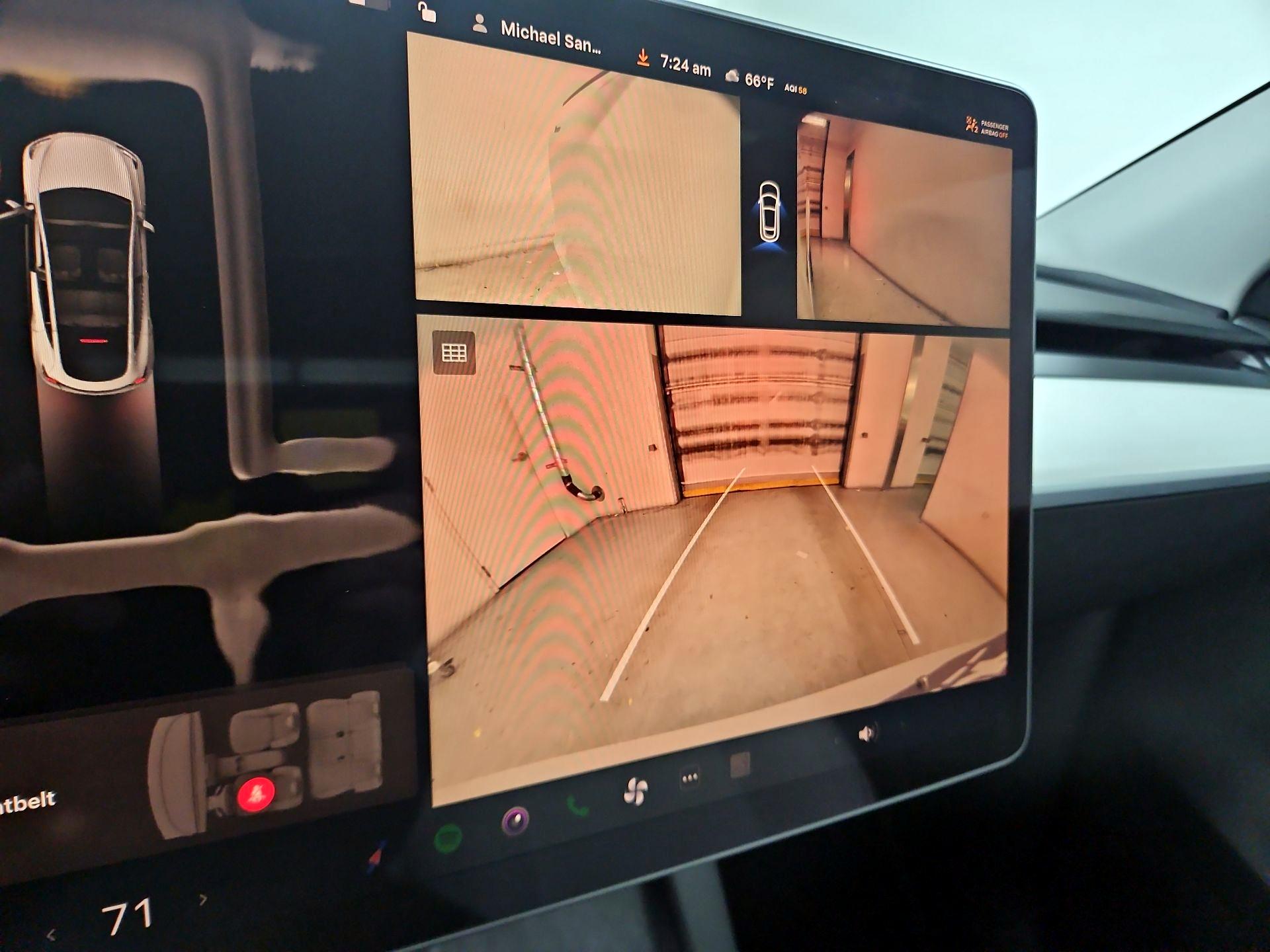 Thumbnail: 2023 Tesla Model Y - 14