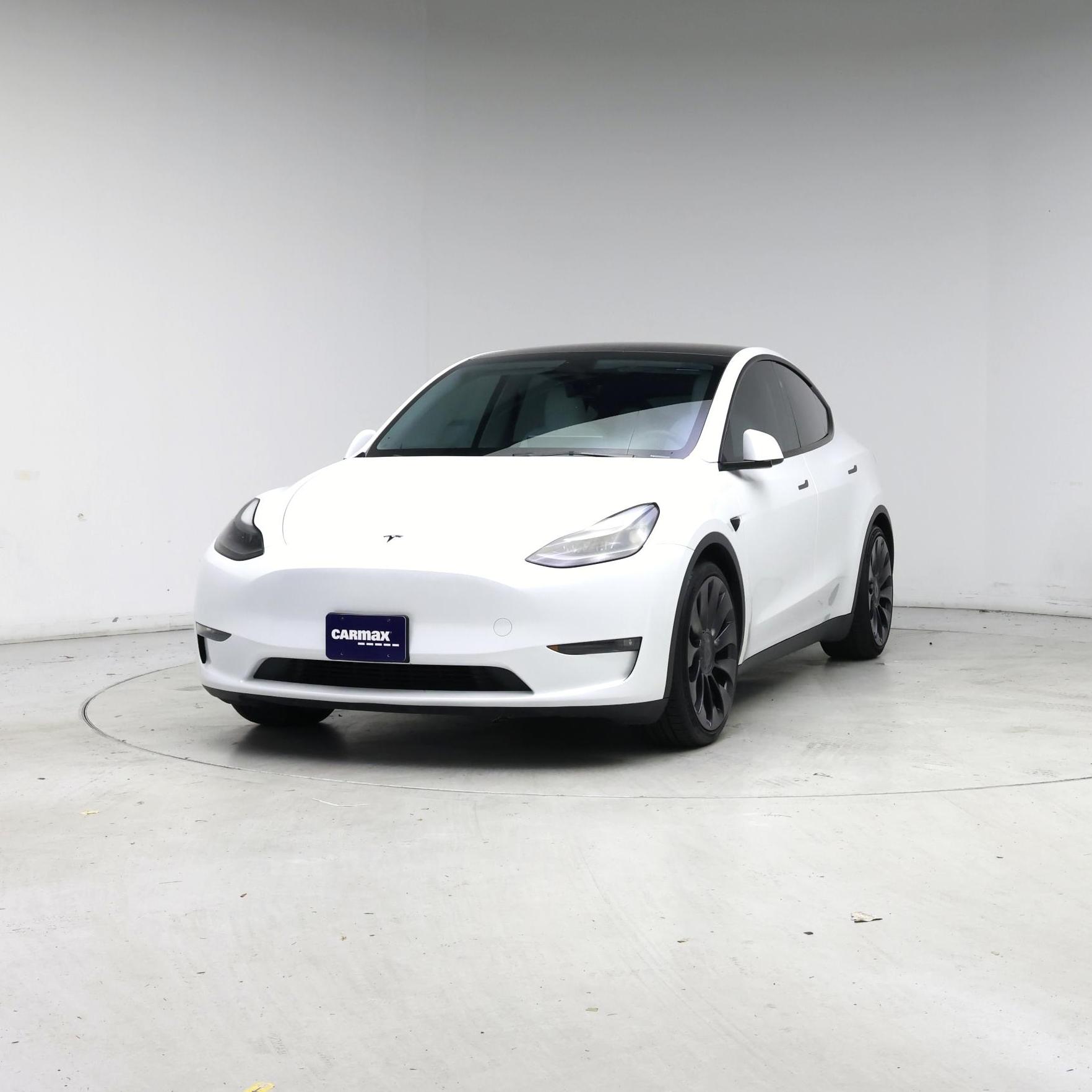 Thumbnail: 2023 Tesla Model Y - 4