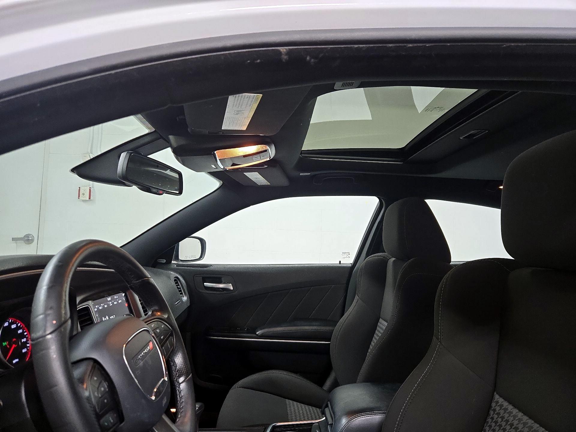 Thumbnail: 2020 Dodge Charger - 19