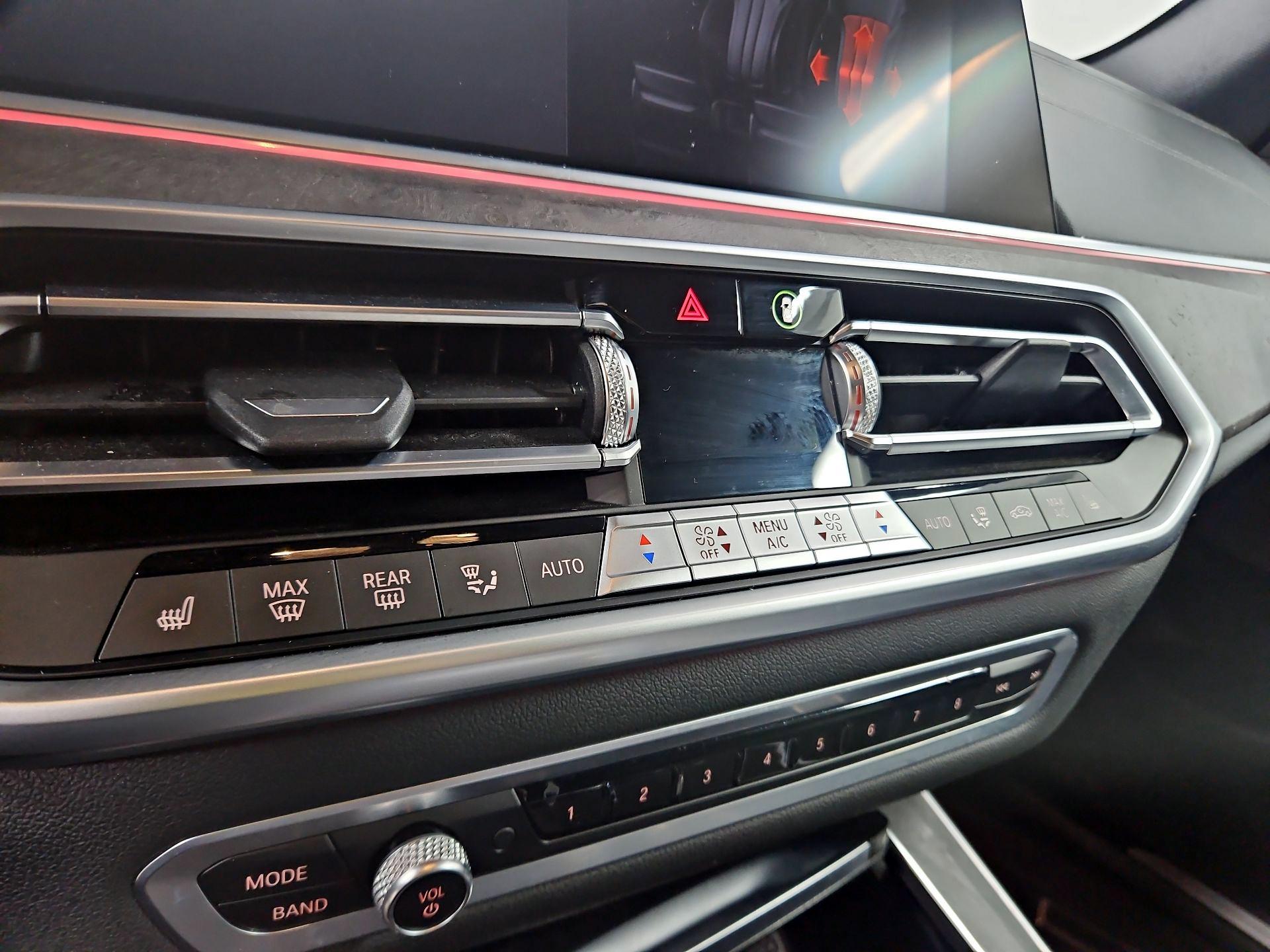 Thumbnail: 2021 BMW X5 - 17