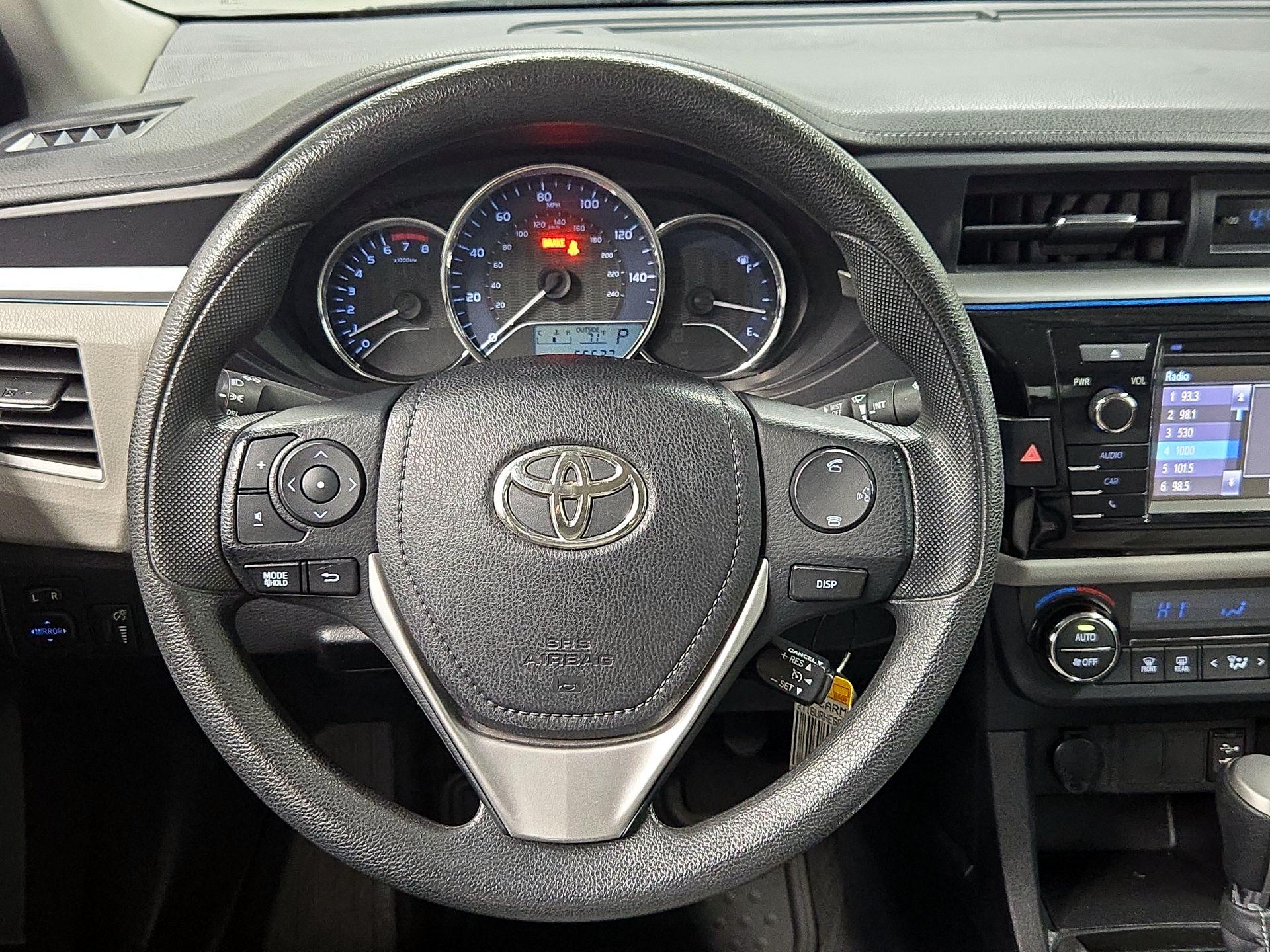 Thumbnail: 2016 Toyota Corolla - 10