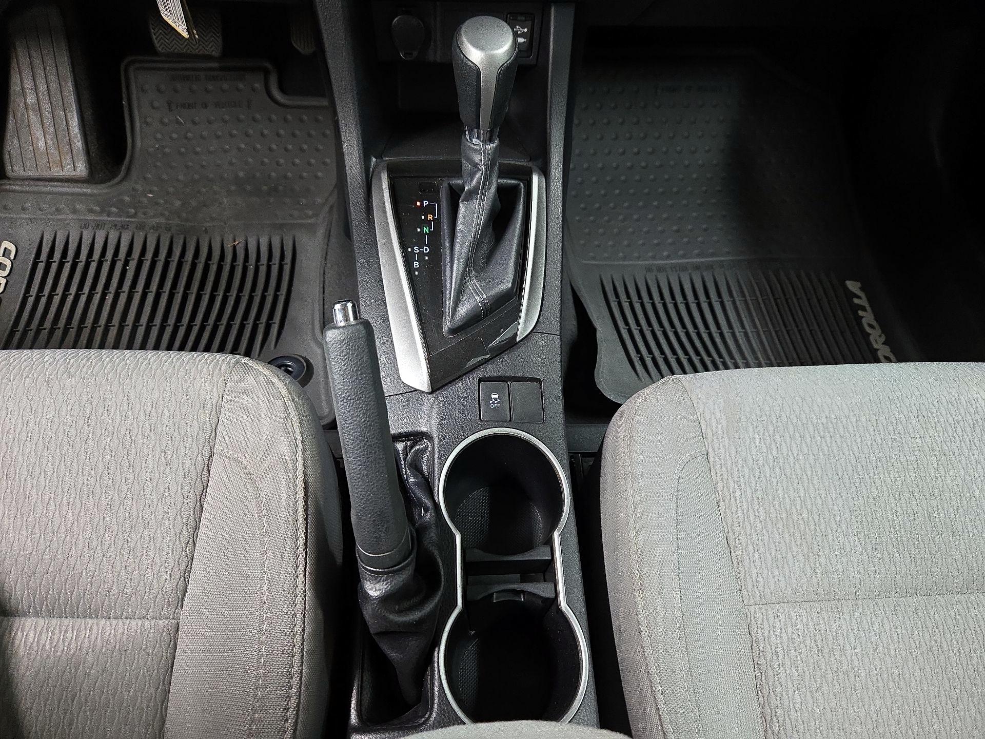 Thumbnail: 2016 Toyota Corolla - 17