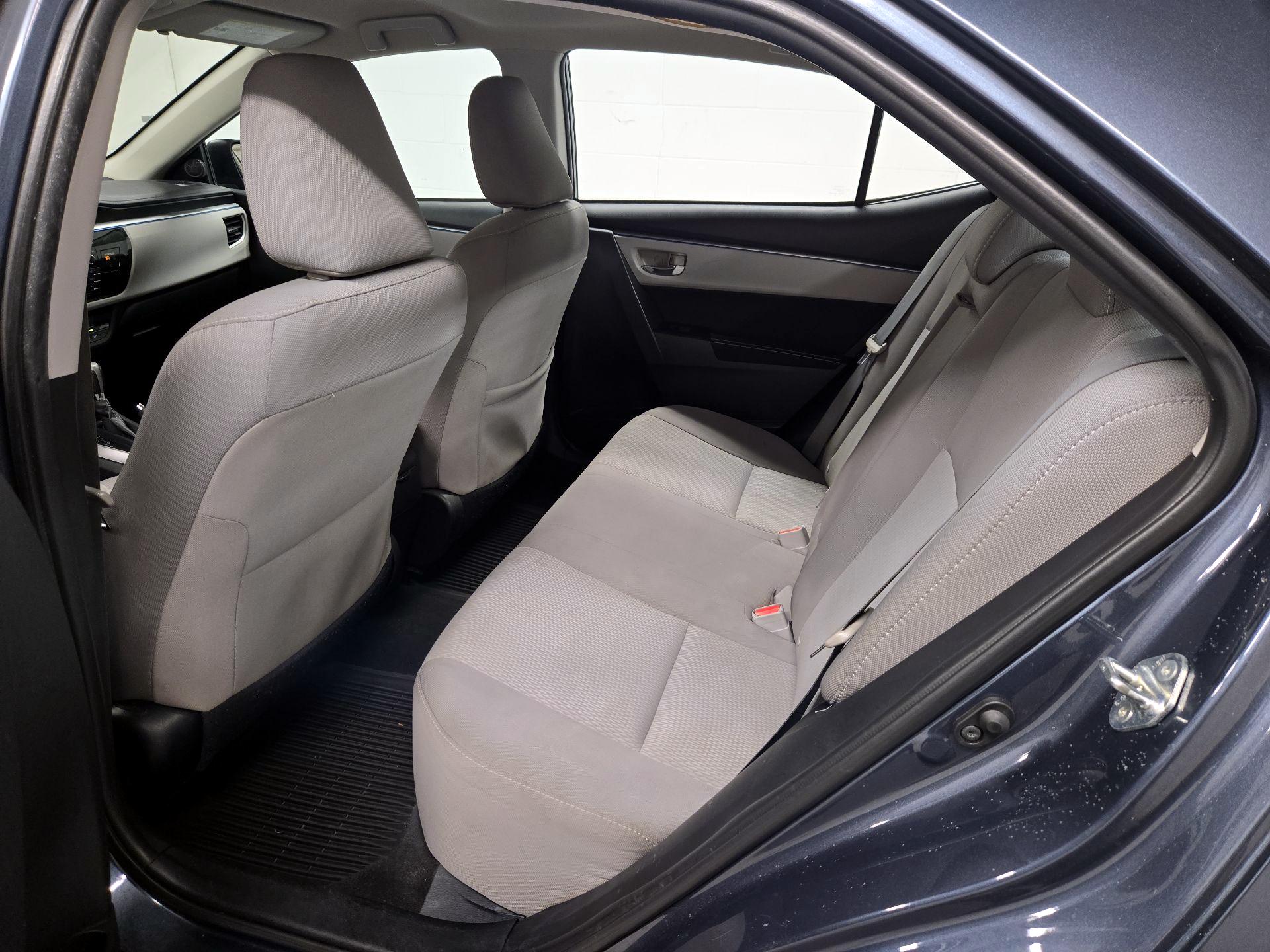 Thumbnail: 2016 Toyota Corolla - 19