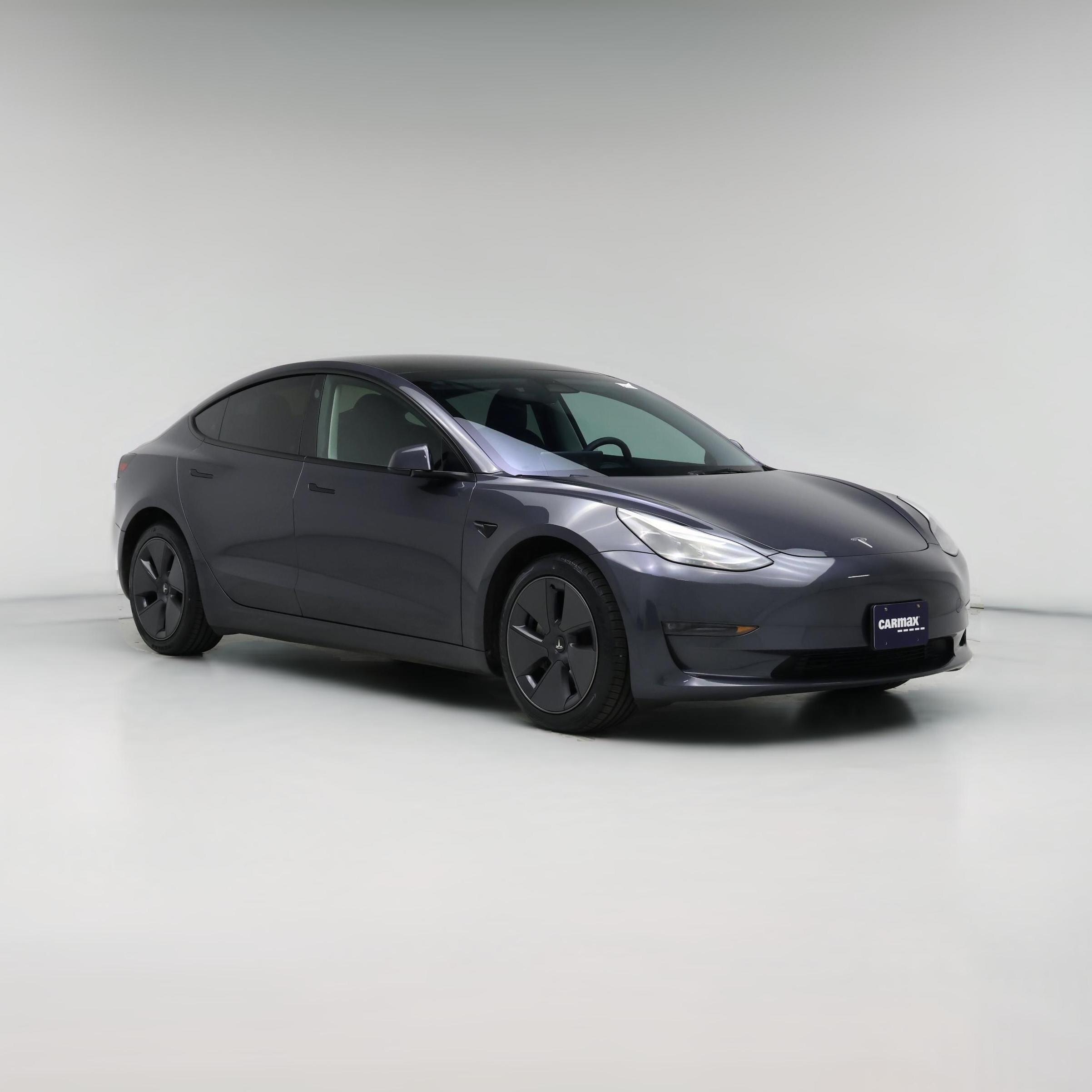 Thumbnail: 2023 Tesla Model 3 - 1