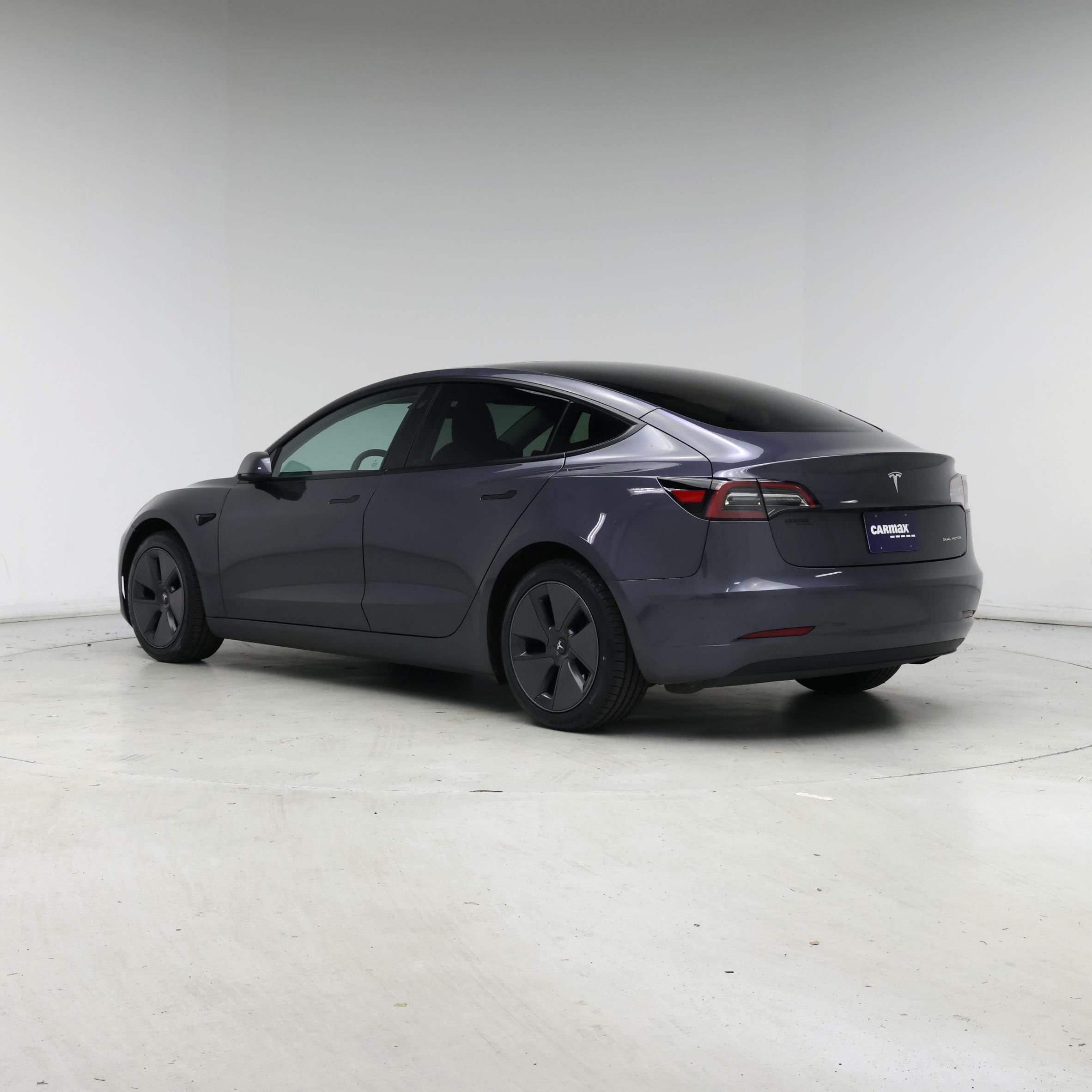 Thumbnail: 2023 Tesla Model 3 - 2