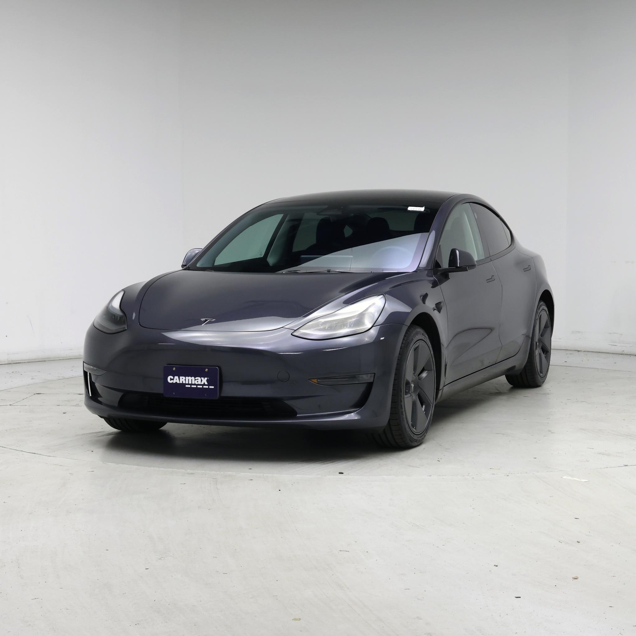 Thumbnail: 2023 Tesla Model 3 - 4