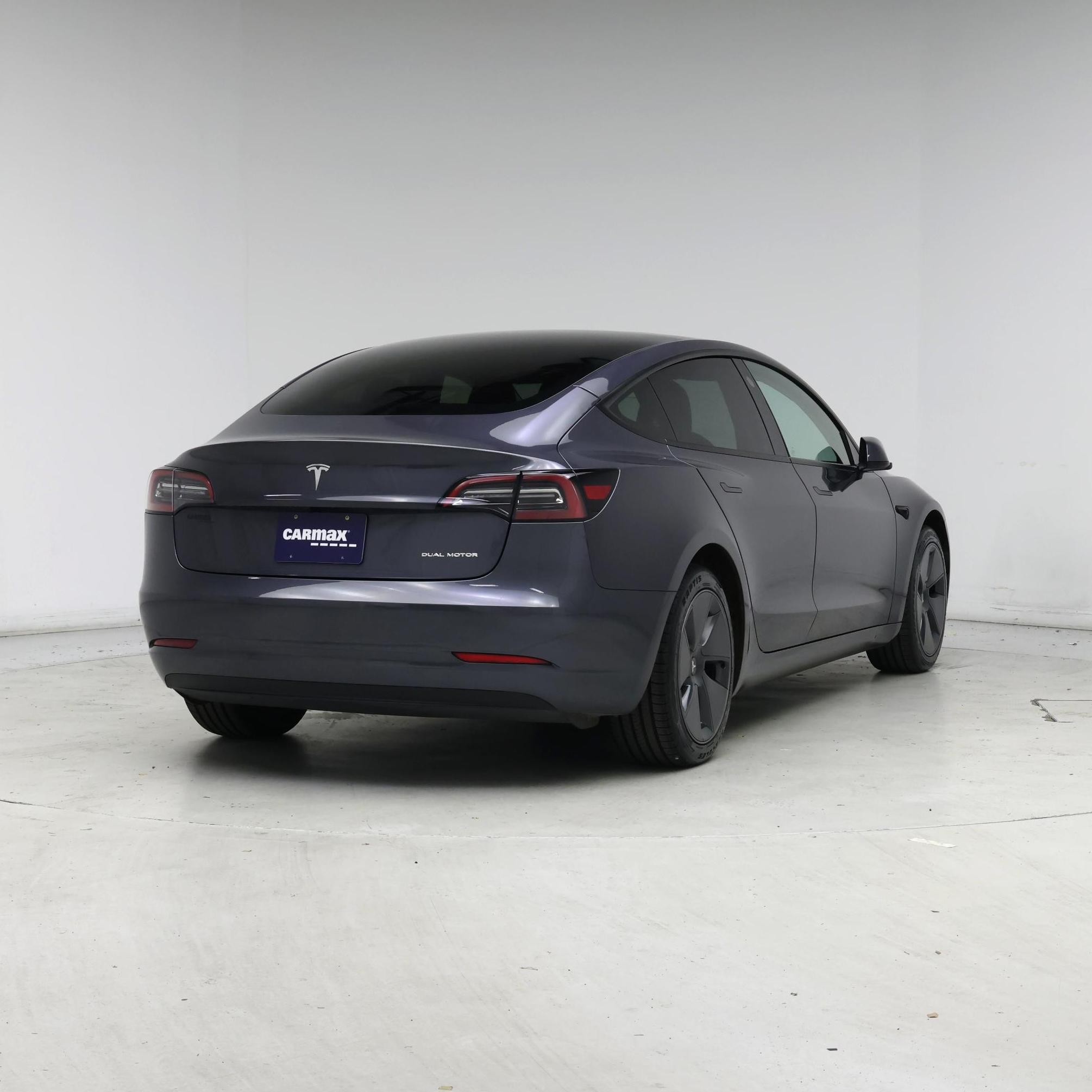 Thumbnail: 2023 Tesla Model 3 - 8