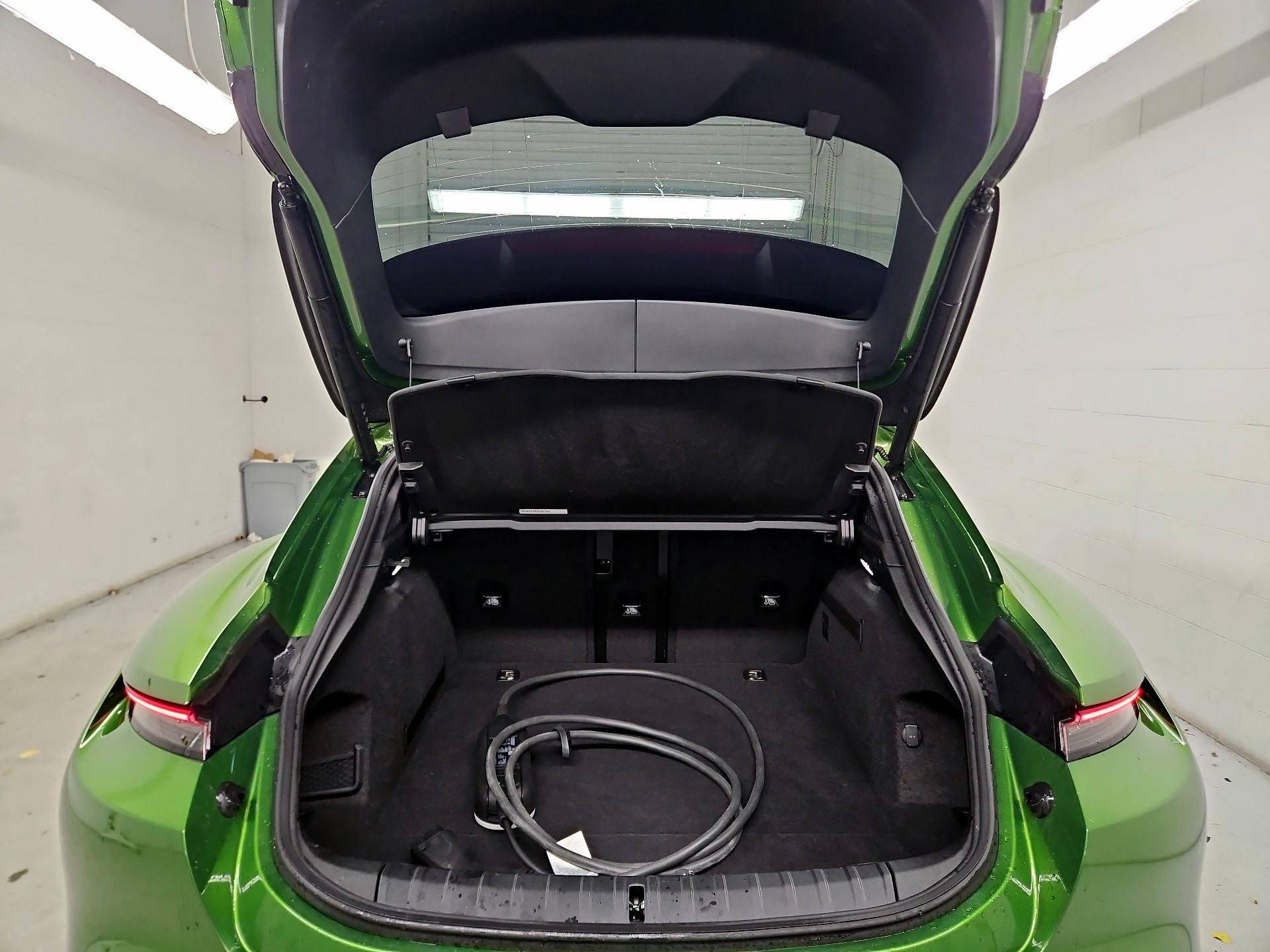 Thumbnail: 2023 Porsche Taycan - 20