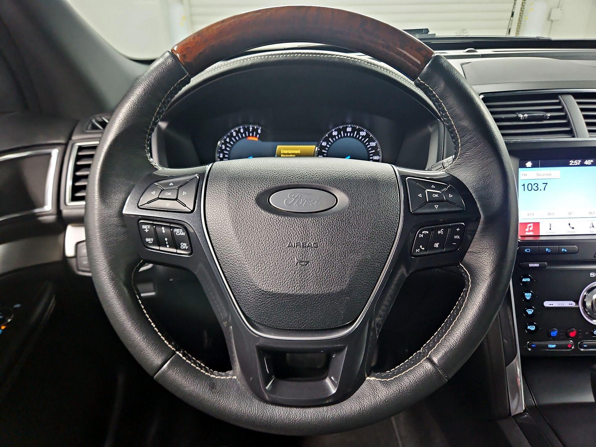 Thumbnail: 2019 Ford Explorer - 10