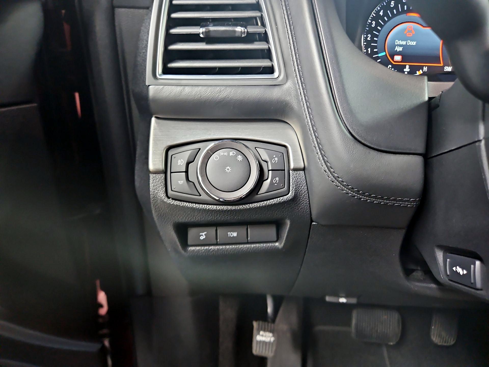 Thumbnail: 2019 Ford Explorer - 13