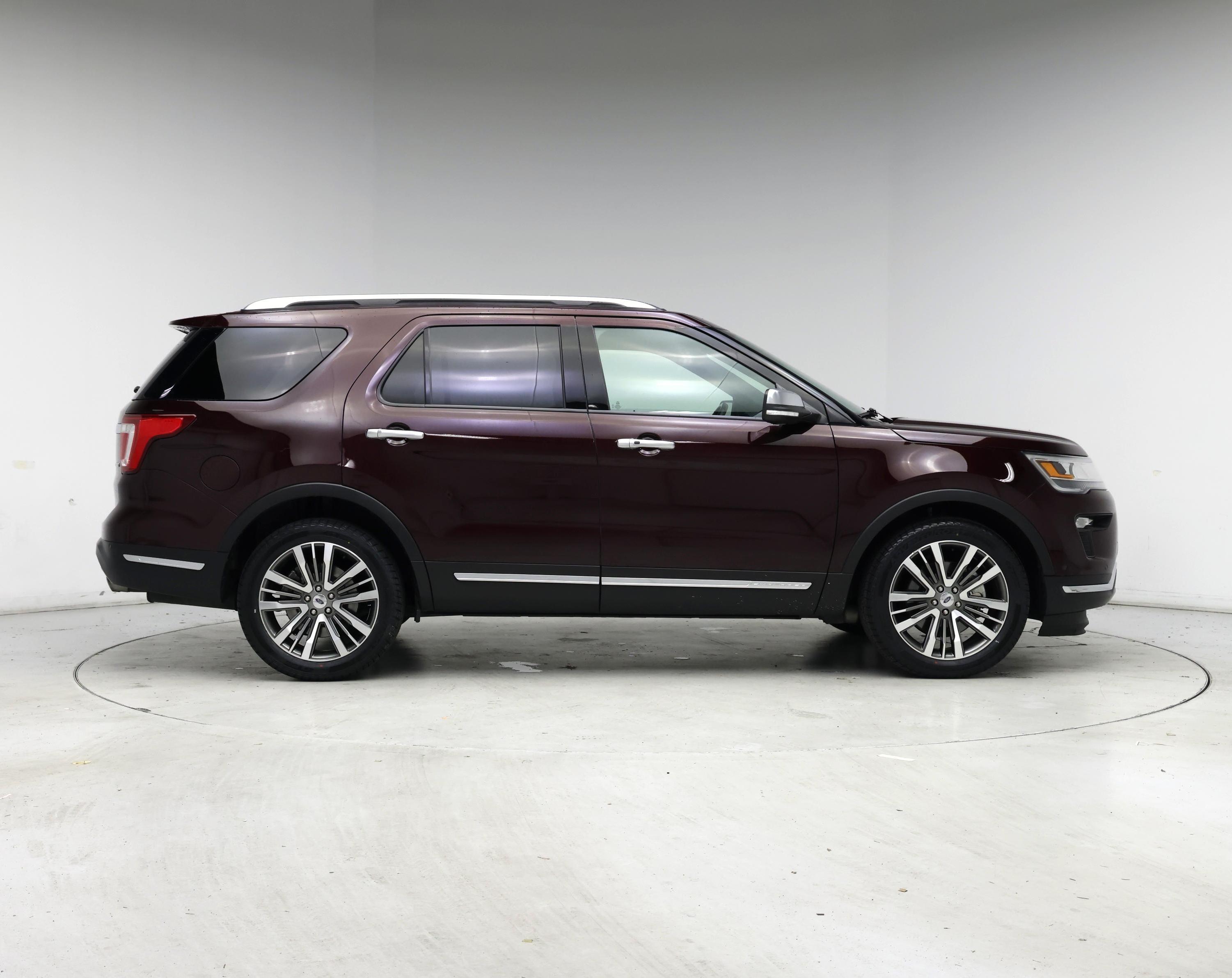 Thumbnail: 2019 Ford Explorer - 7