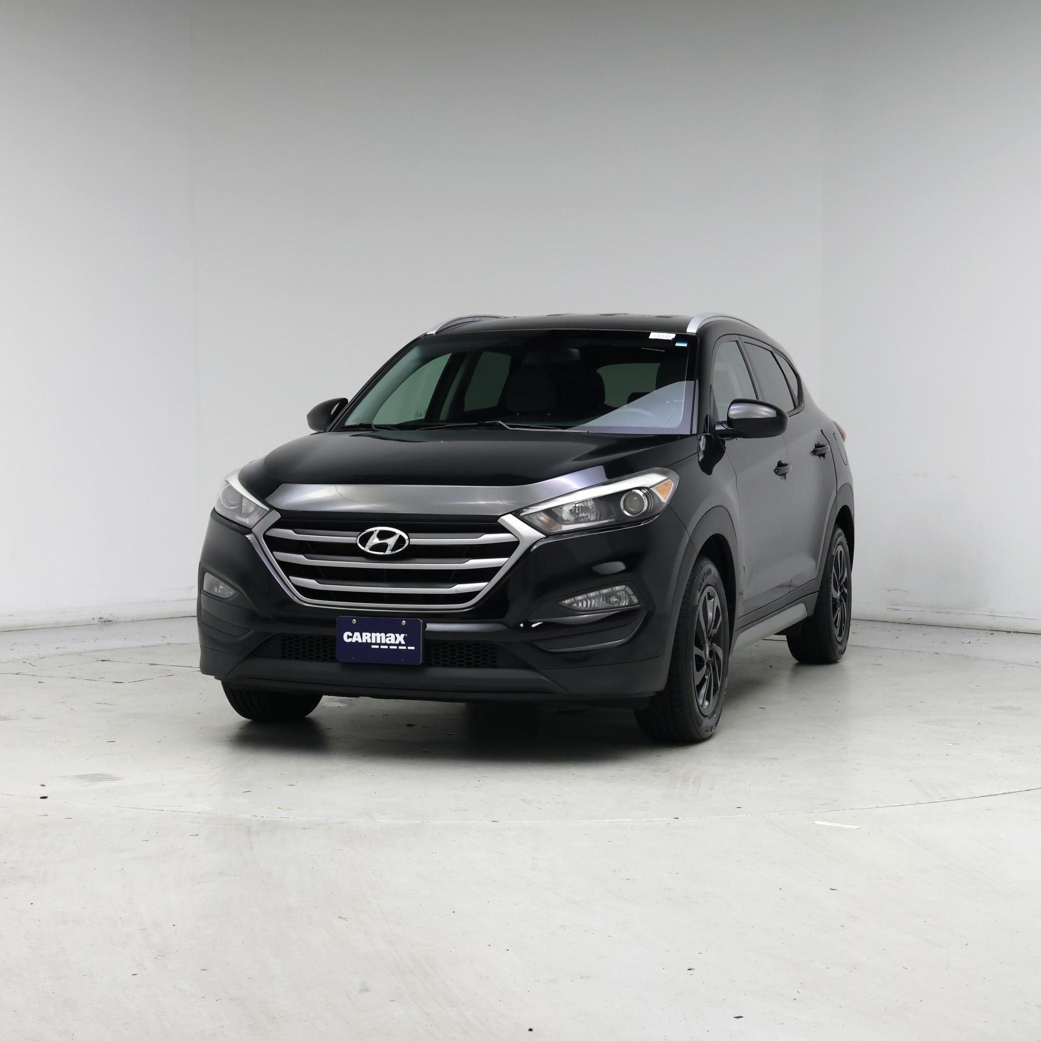 Thumbnail: 2018 Hyundai Tucson - 4