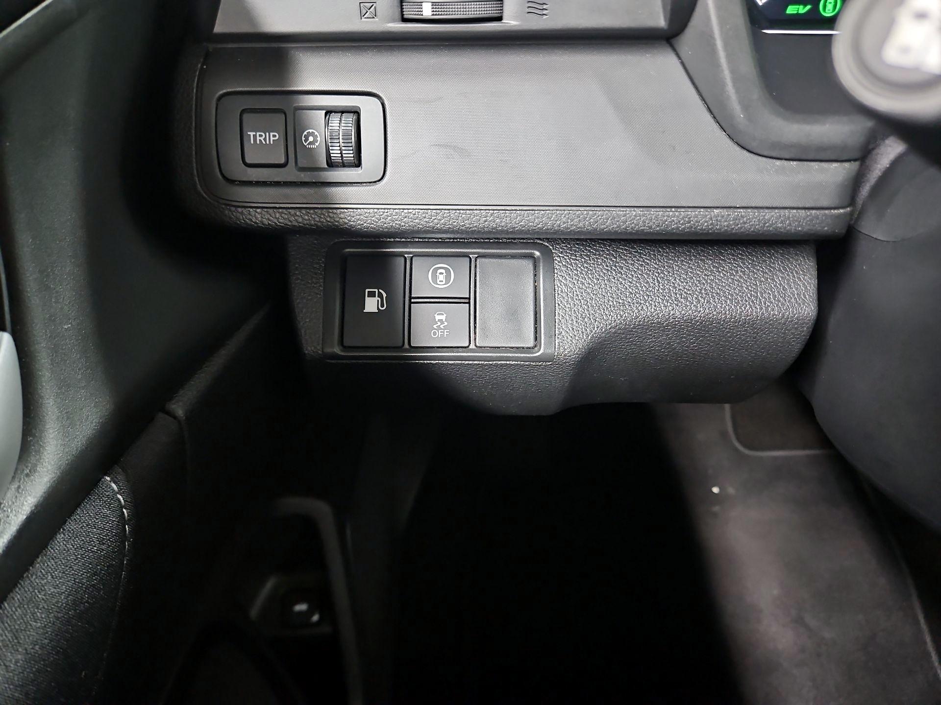 Thumbnail: 2020 Honda Insight - 13