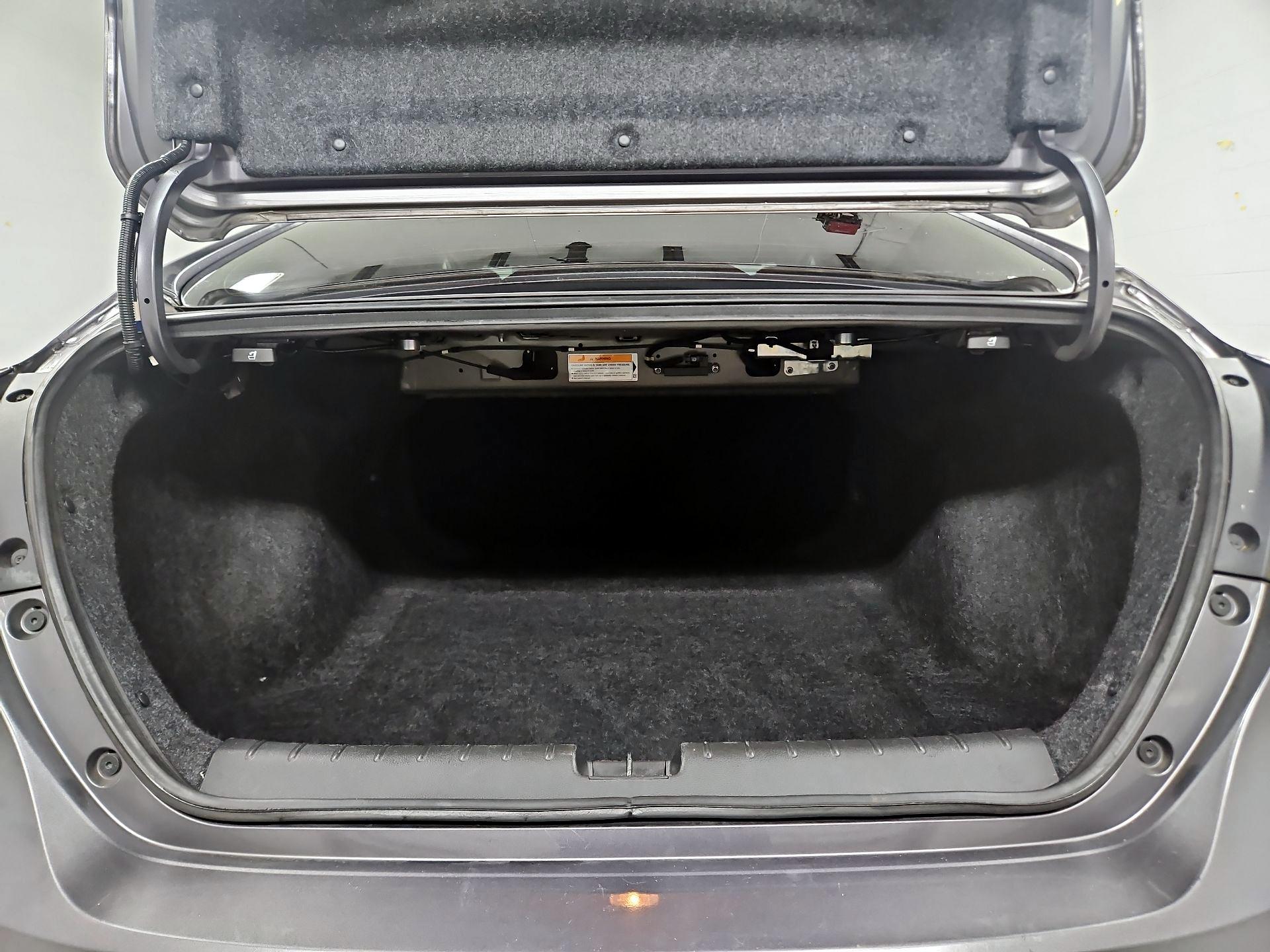 Thumbnail: 2020 Honda Insight - 20