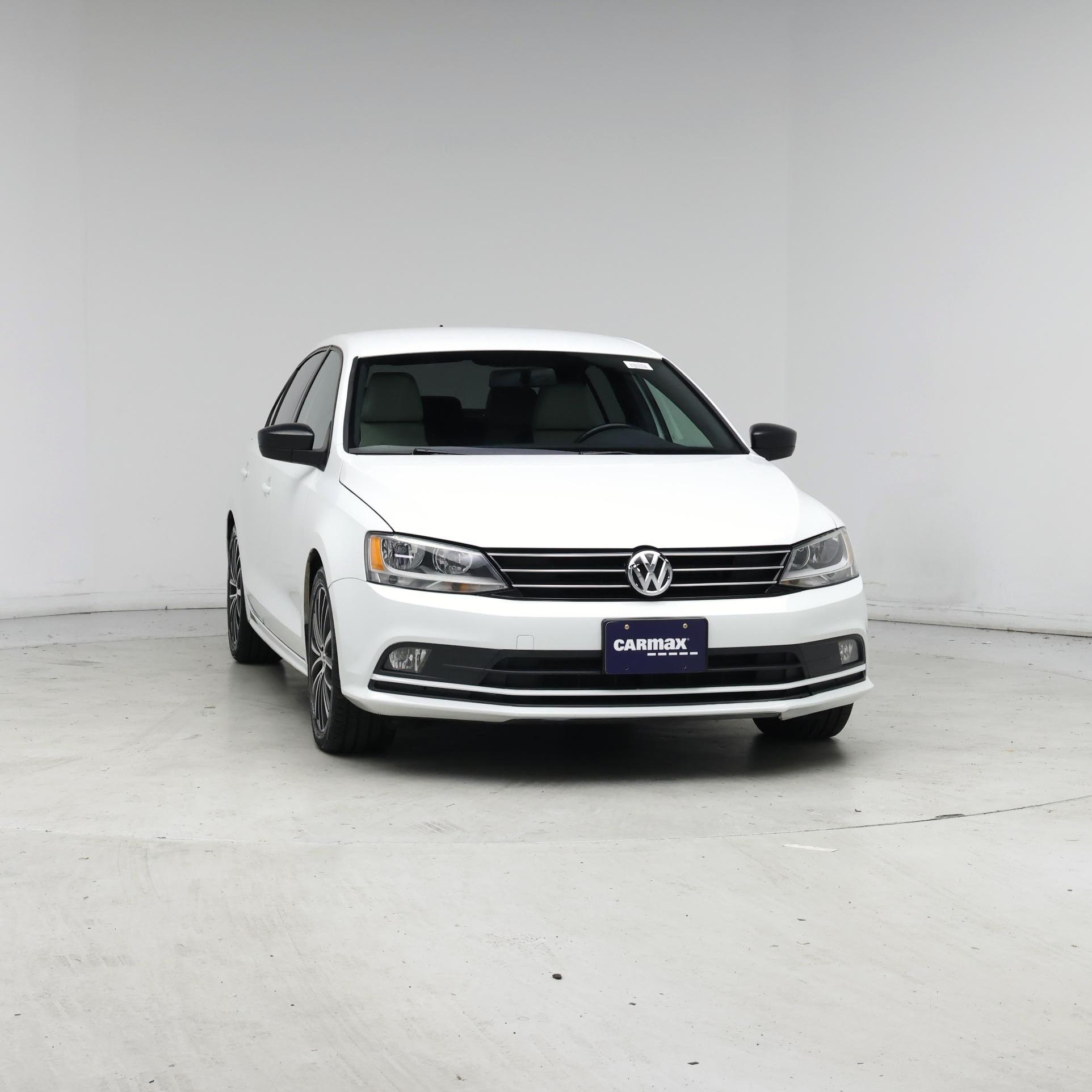 Thumbnail: 2016 Volkswagen Jetta - 5