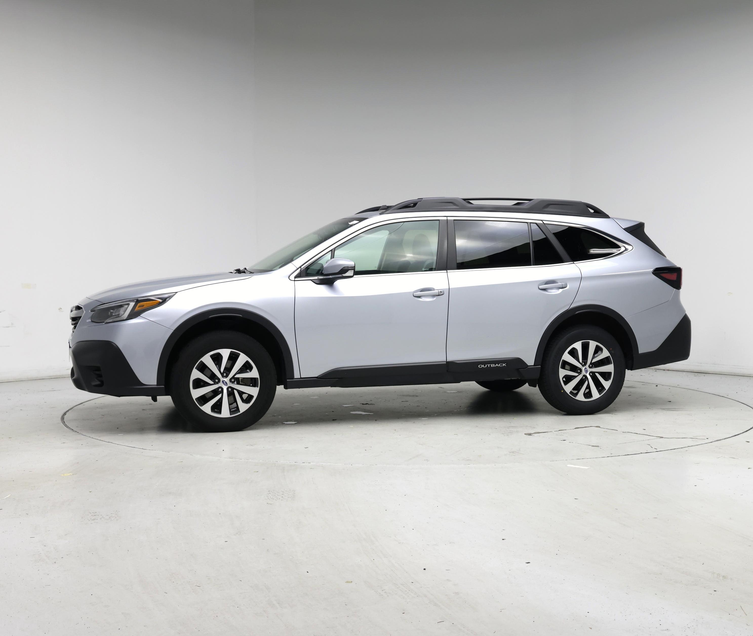 Thumbnail: 2020 Subaru Outback - 3