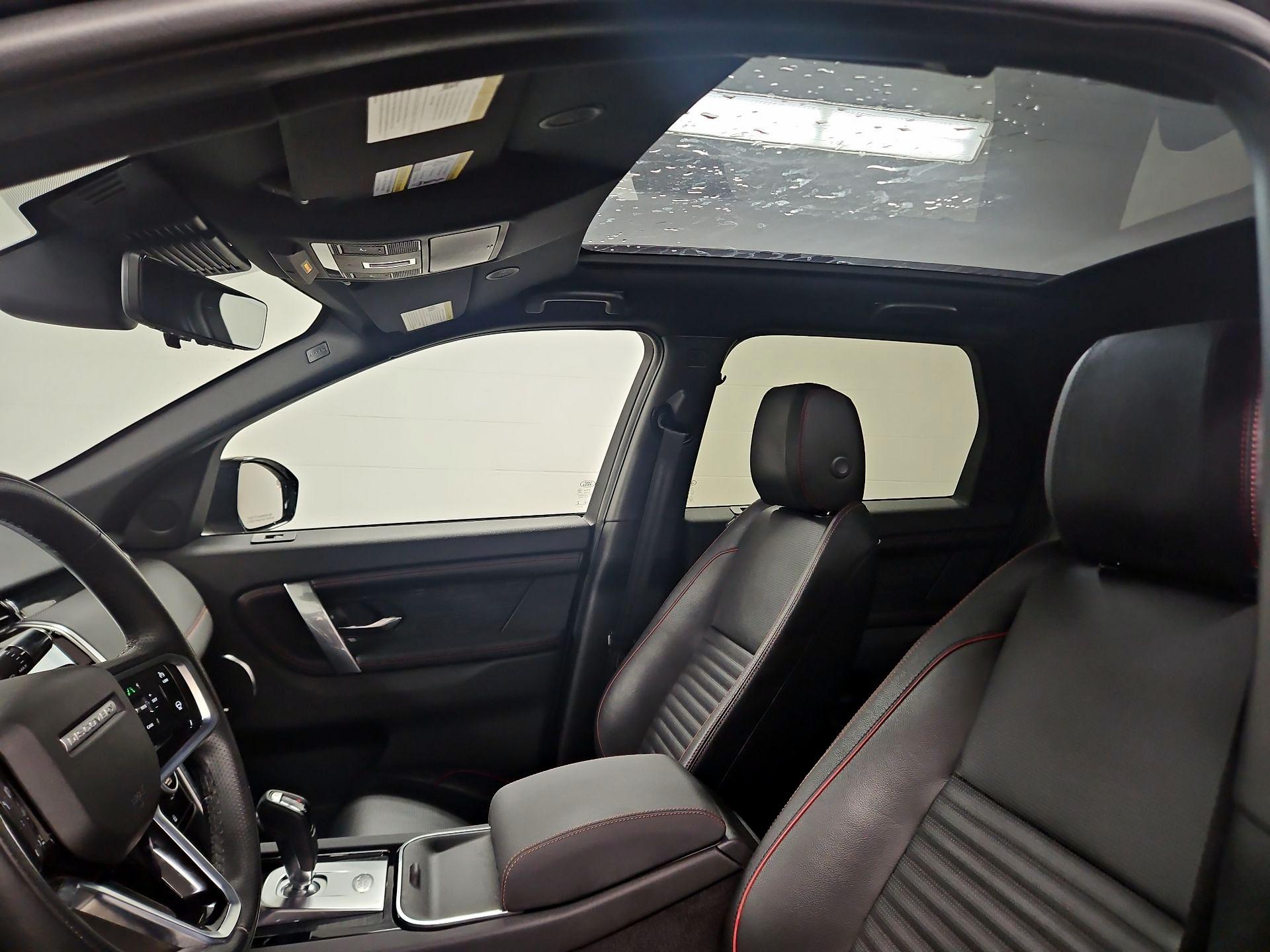 Thumbnail: 2022 Land Rover Discovery Sport - 20