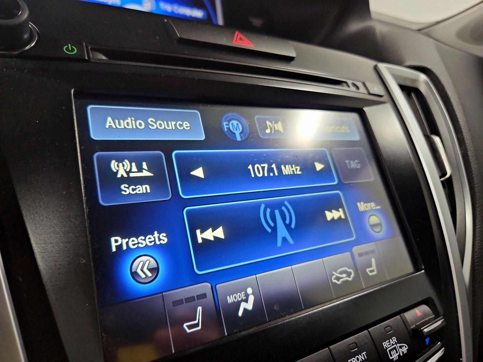 Thumbnail: 2015 Acura TLX - 14