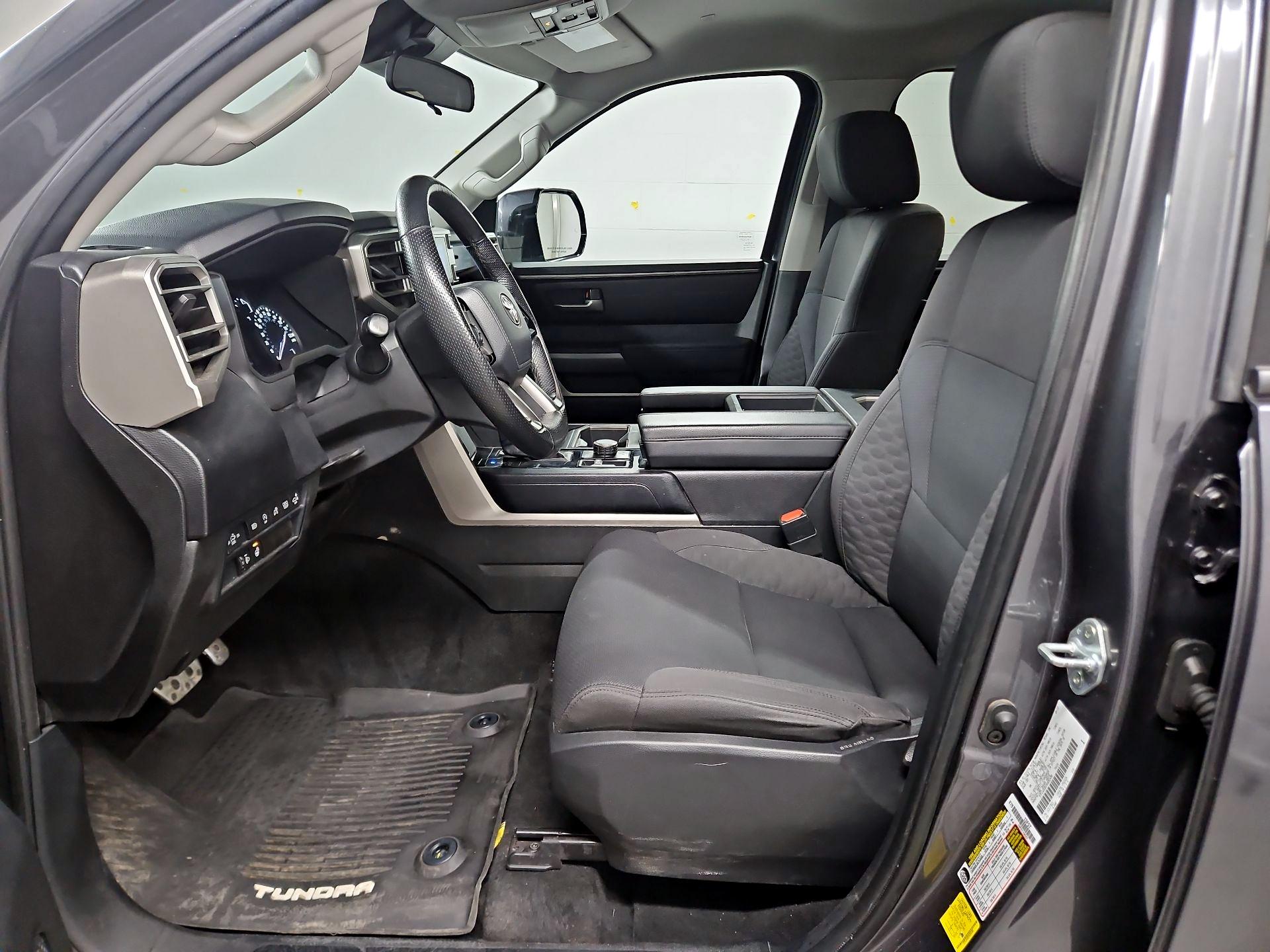 Thumbnail: 2022 Toyota Tundra - 11