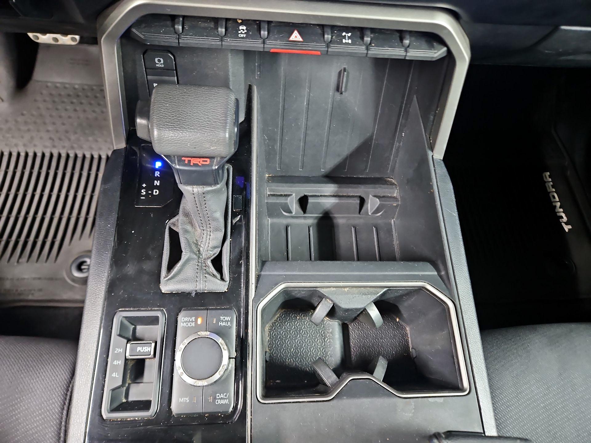 Thumbnail: 2022 Toyota Tundra - 17