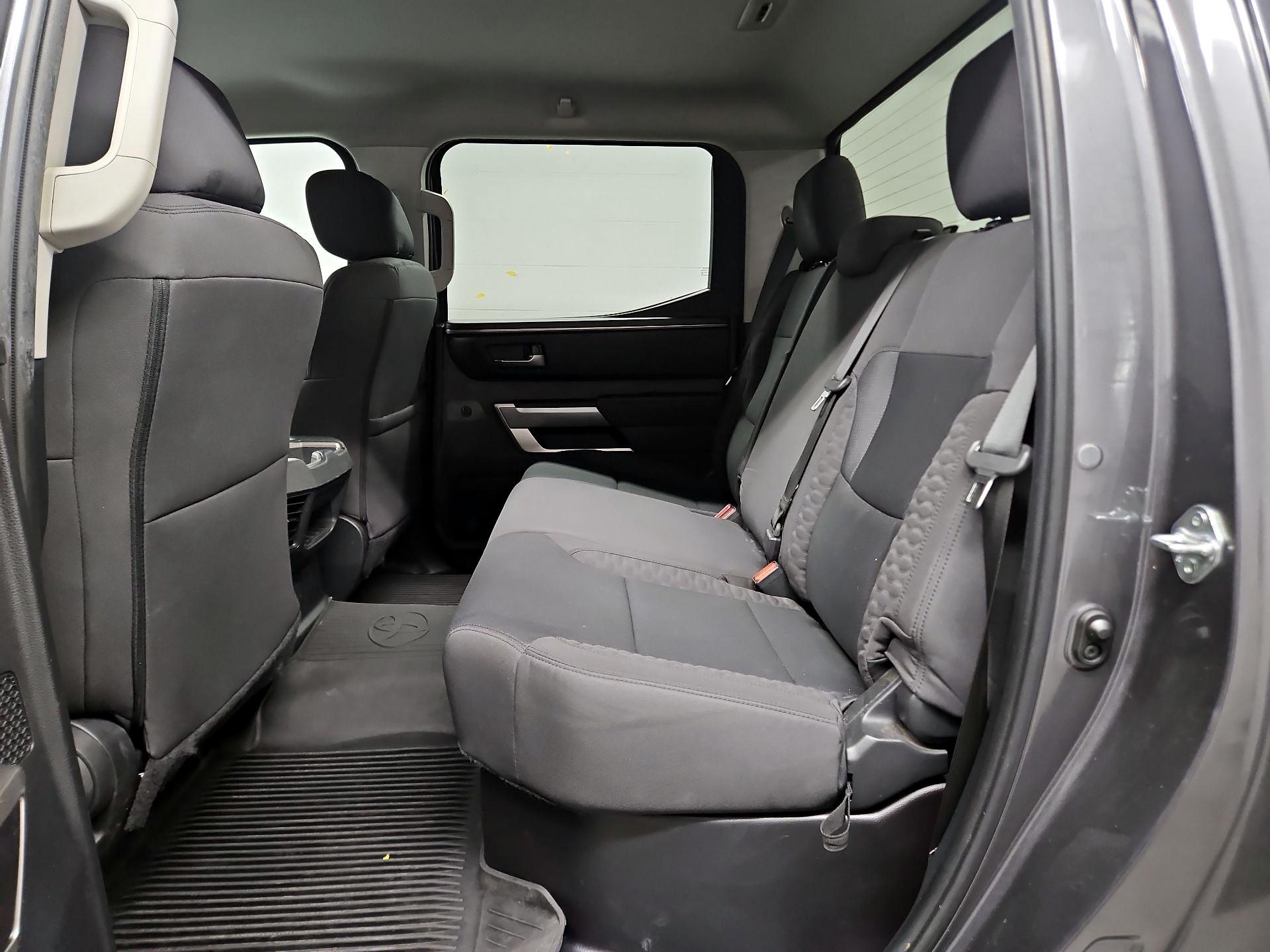 Thumbnail: 2022 Toyota Tundra - 19