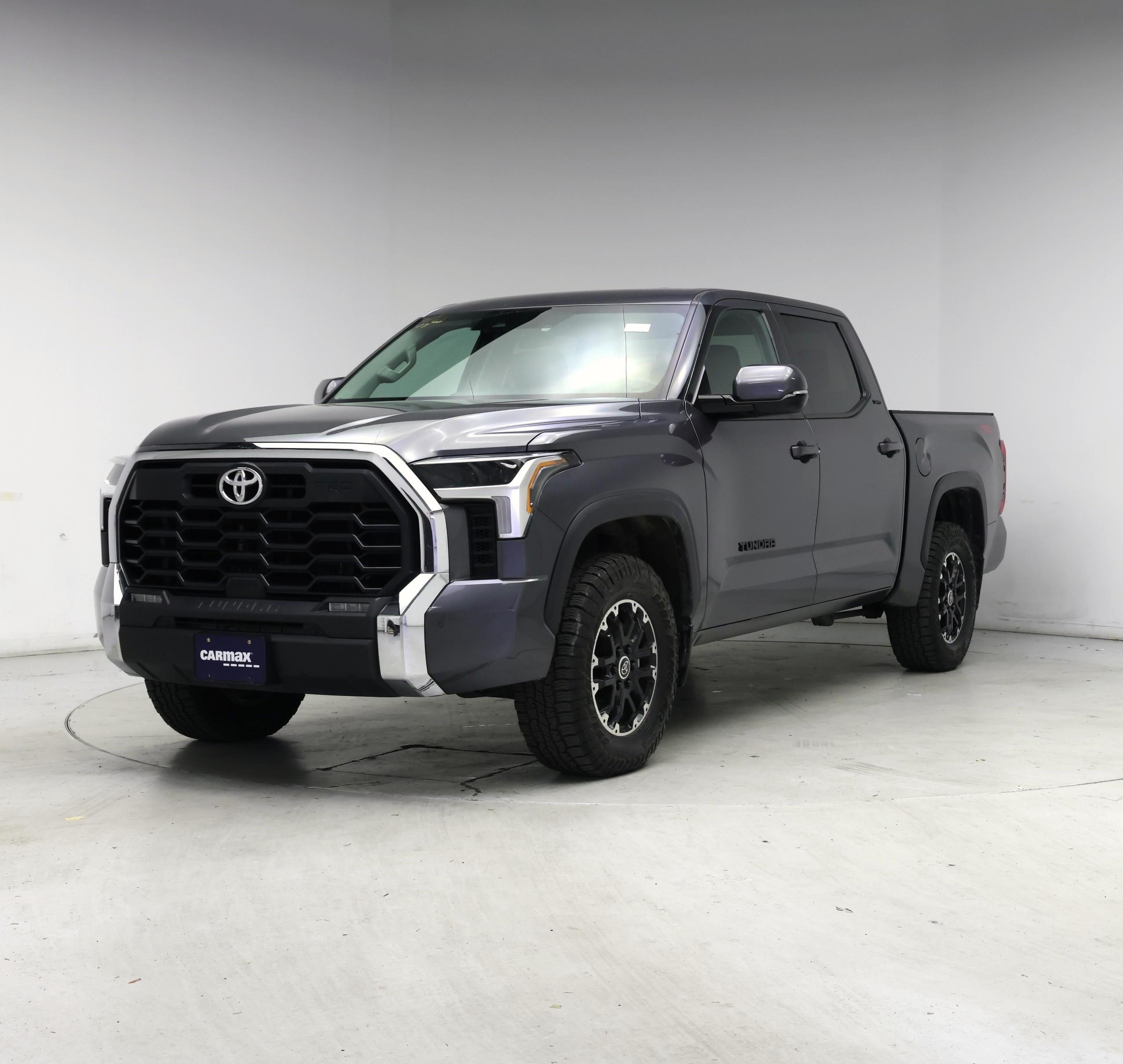 Thumbnail: 2022 Toyota Tundra - 4