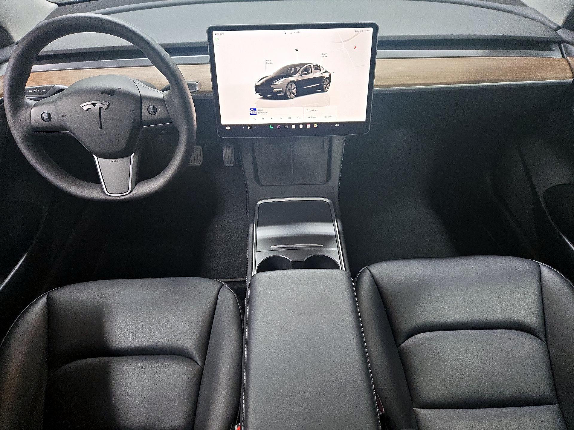 Thumbnail: 2023 Tesla Model 3 - 9